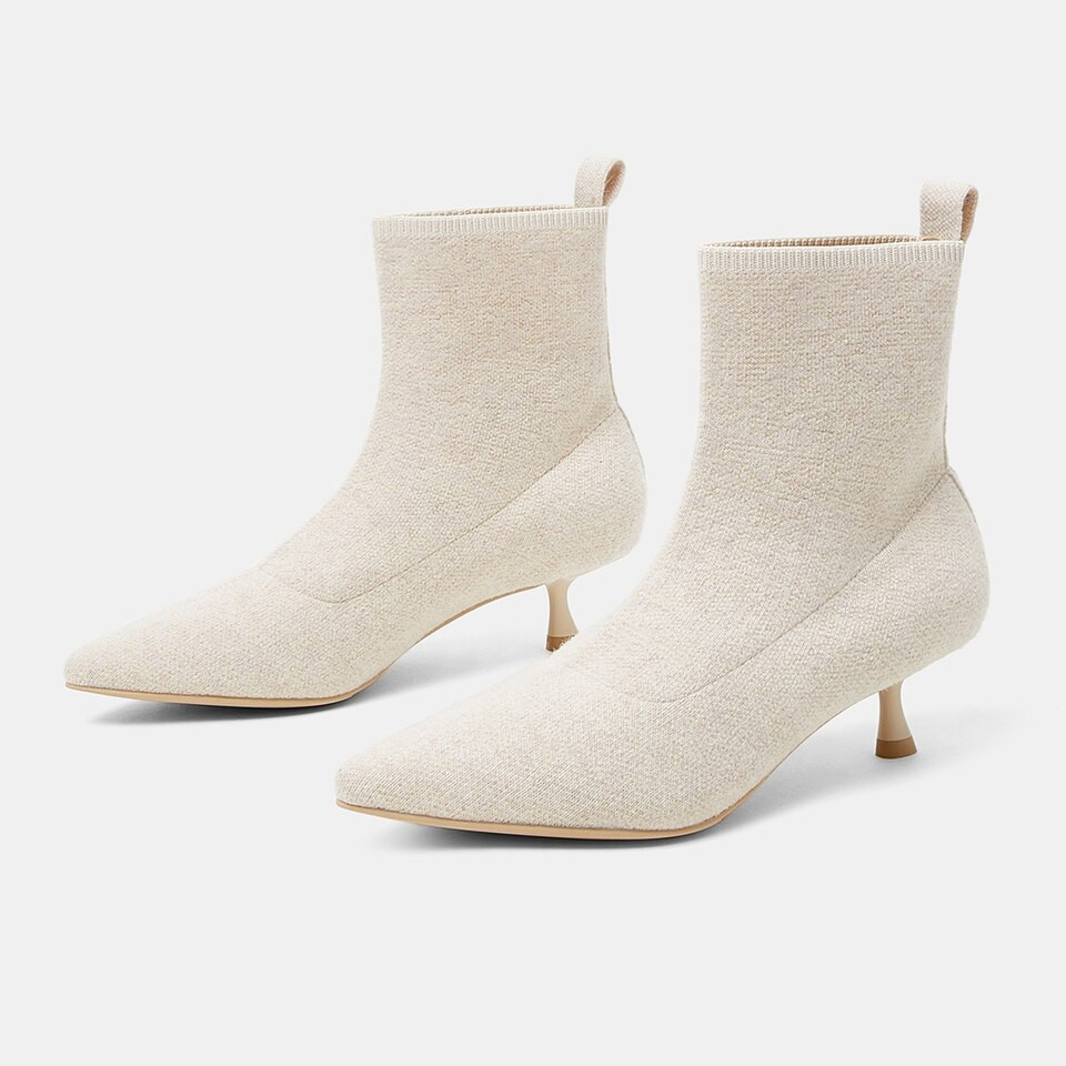 Pointed-Toe Heeled Boots | VIVAIA