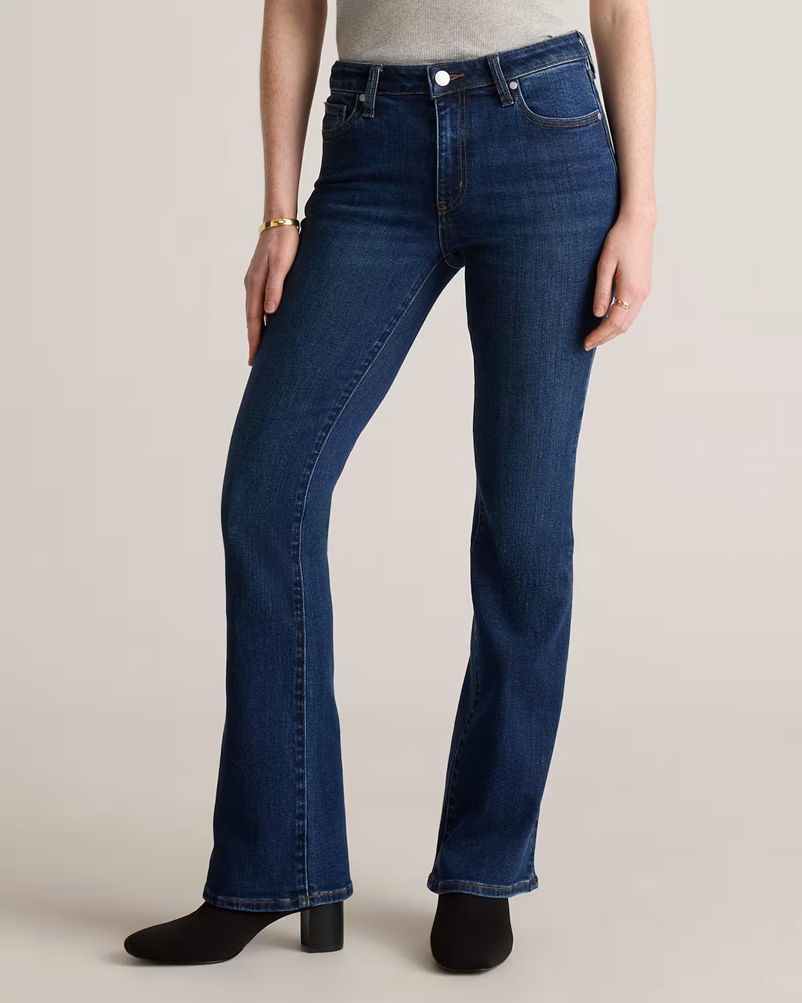 Luna Stretch Flare Jeans in Midnight Blue | Quince