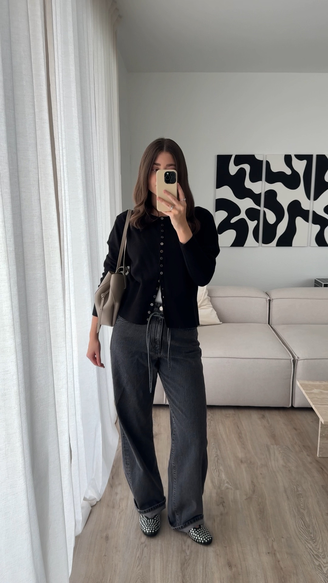 it’s cardigan season 

#LTKstyletip #LTKeurope #LTKVideo