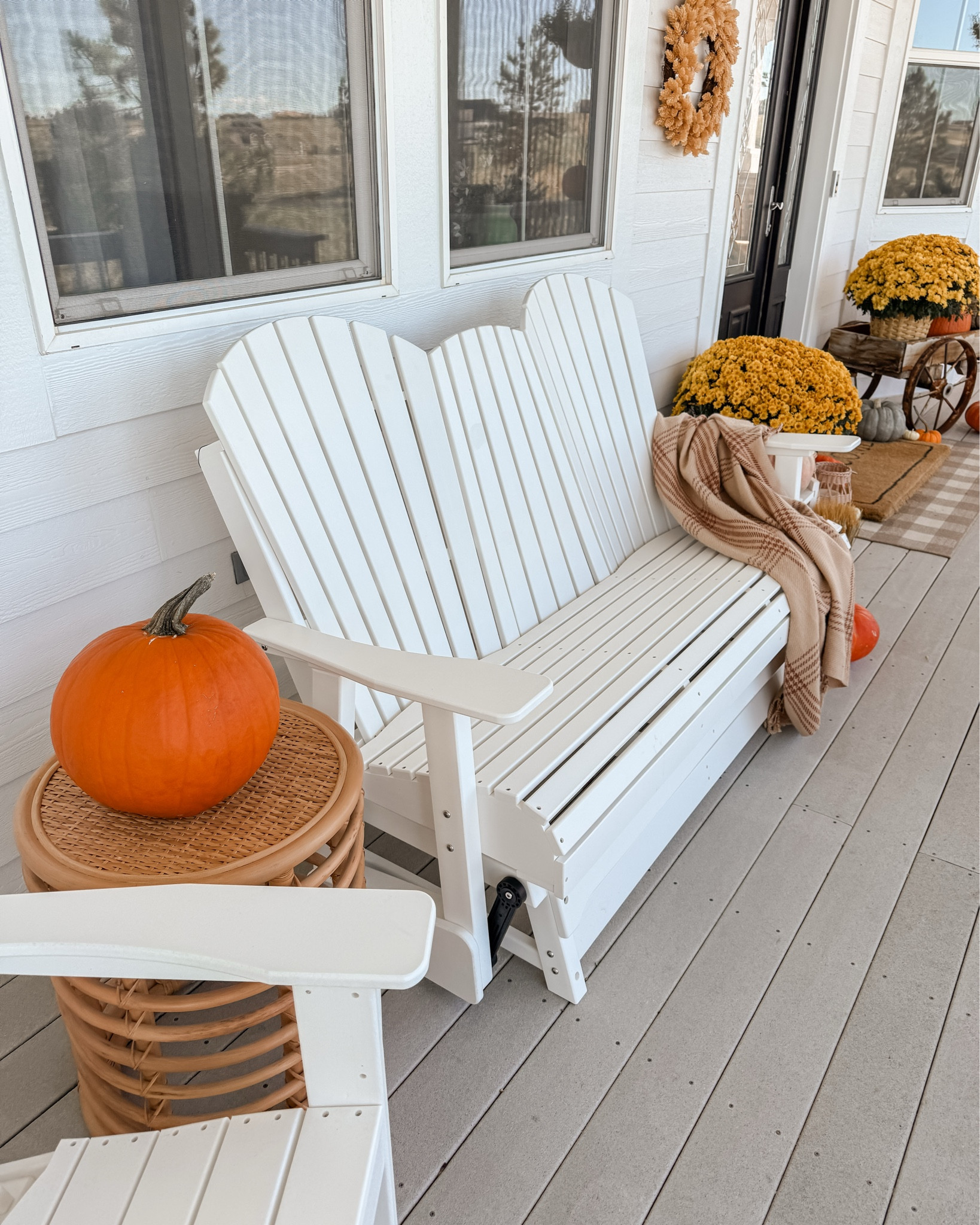 Fall porch vibes 🤩🤩

Sarah Joy, fall decor, fall front door 

#LTKSaleAlert #LTKHome #LTKSeasonal