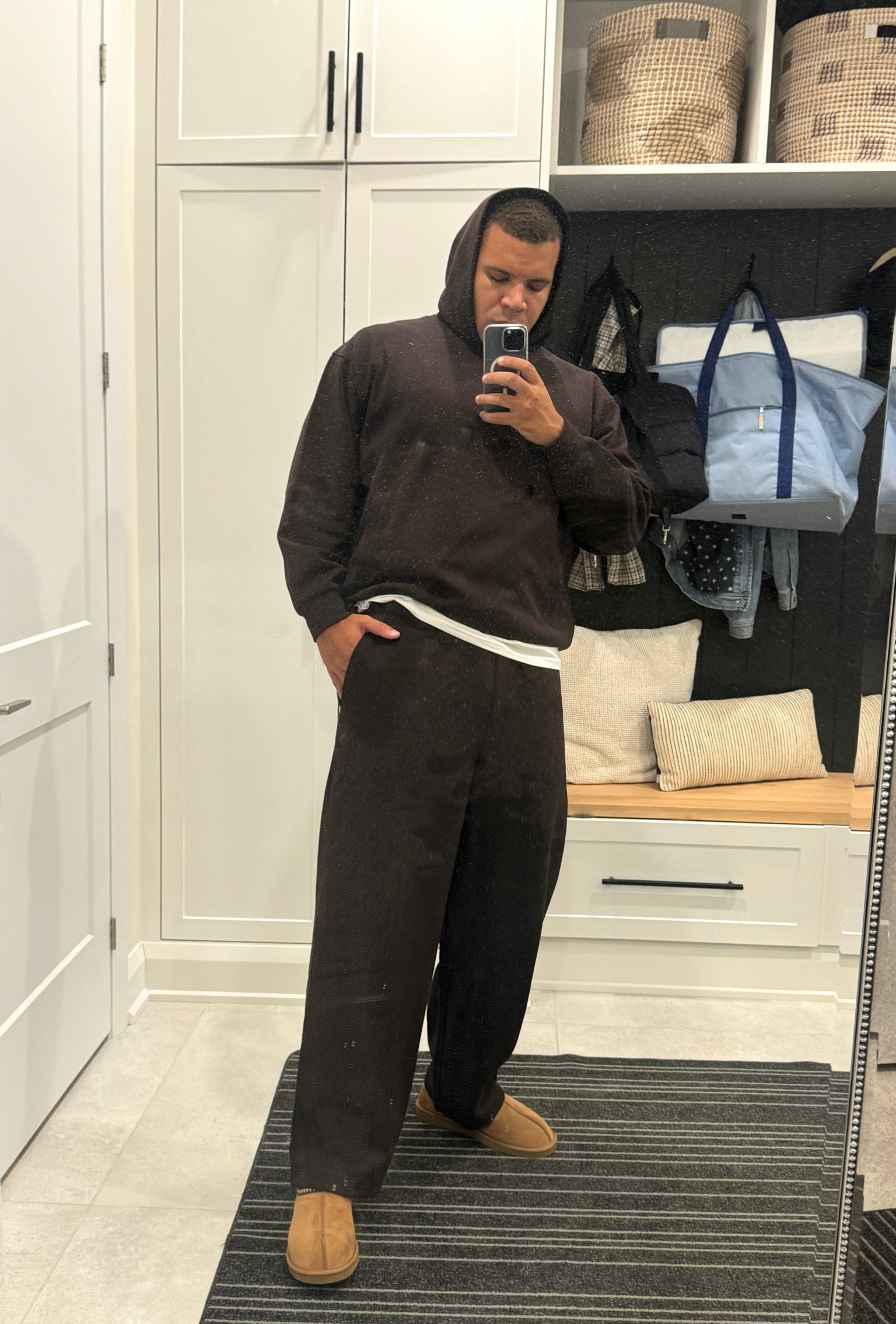 this dark brown hoodie + wide leg sweats combination 🤌🏼🍂

#LTKFindsUnder100 #LTKFallSale #LTKMens