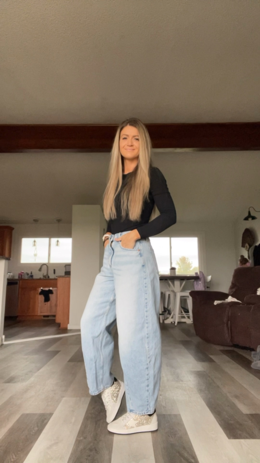 Barrel jeans! $35! Wearing size 2. 

#LTKStyleTip #LTKPetite