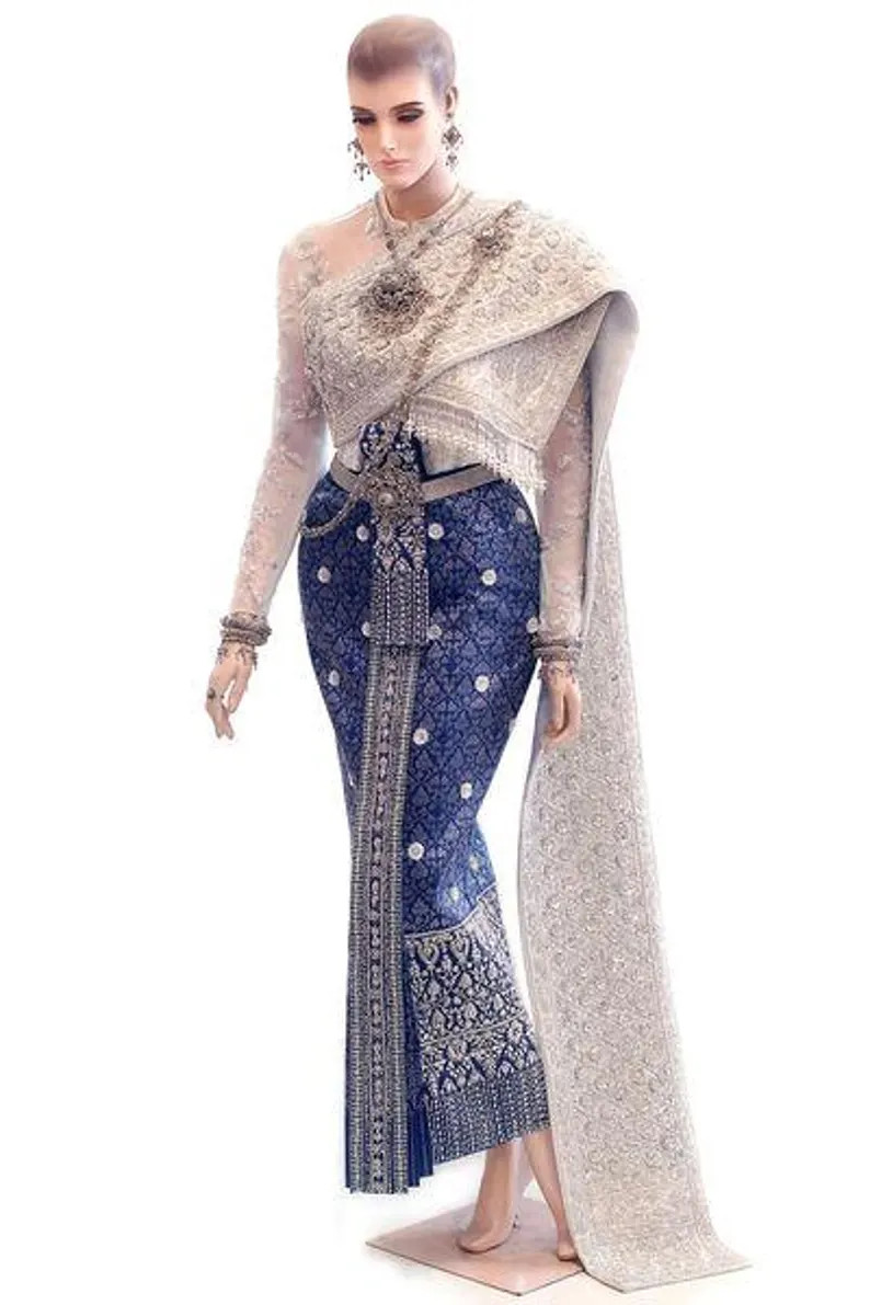 Luxury Thai Sivalia Bridal Dress |asian Wedding Attire| Handcrafted Brocade Silk | Lamphun Silk| ... | Etsy (US)