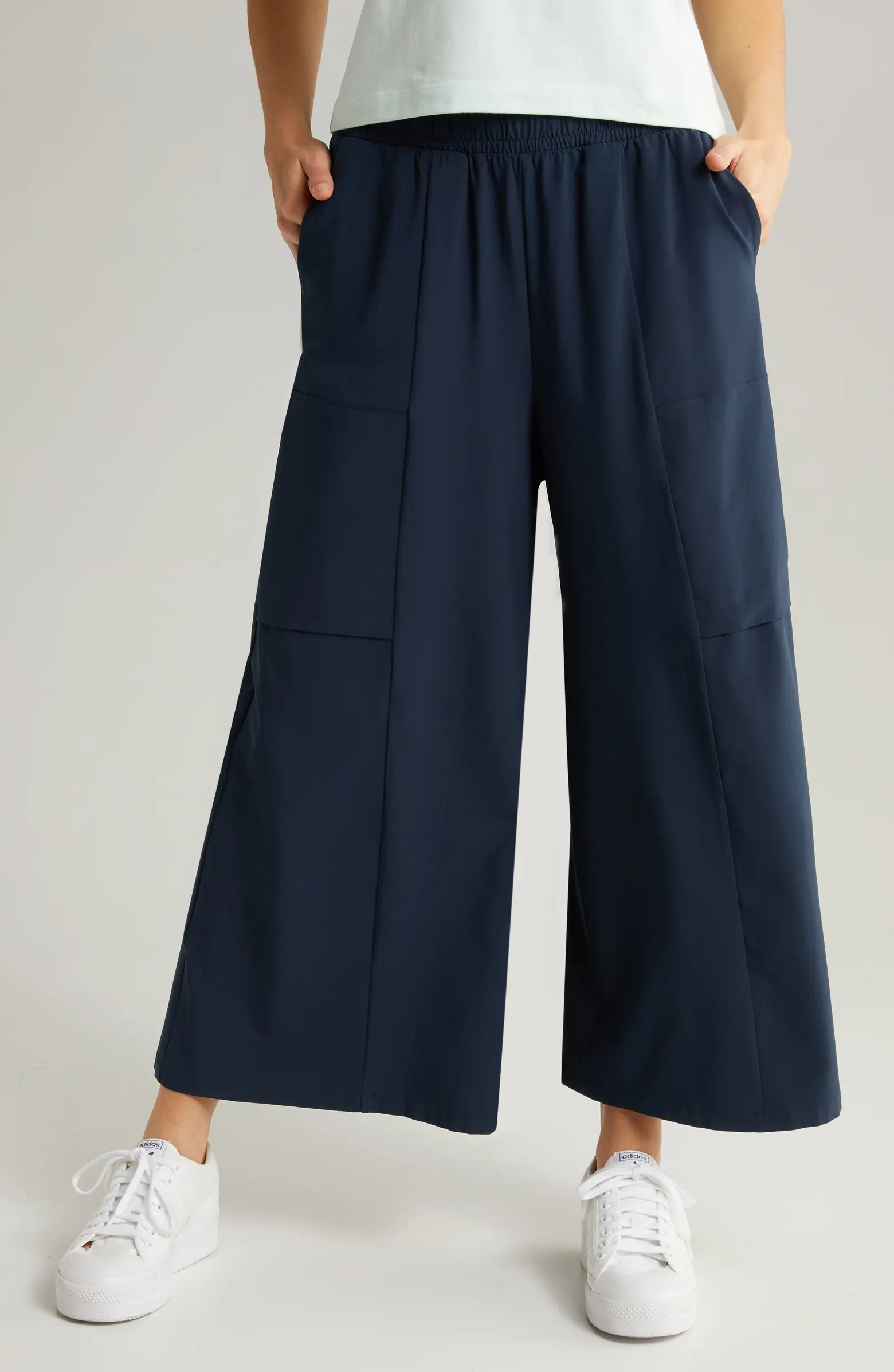 In Flight Flowy Crop Wide Leg Pants | Nordstrom