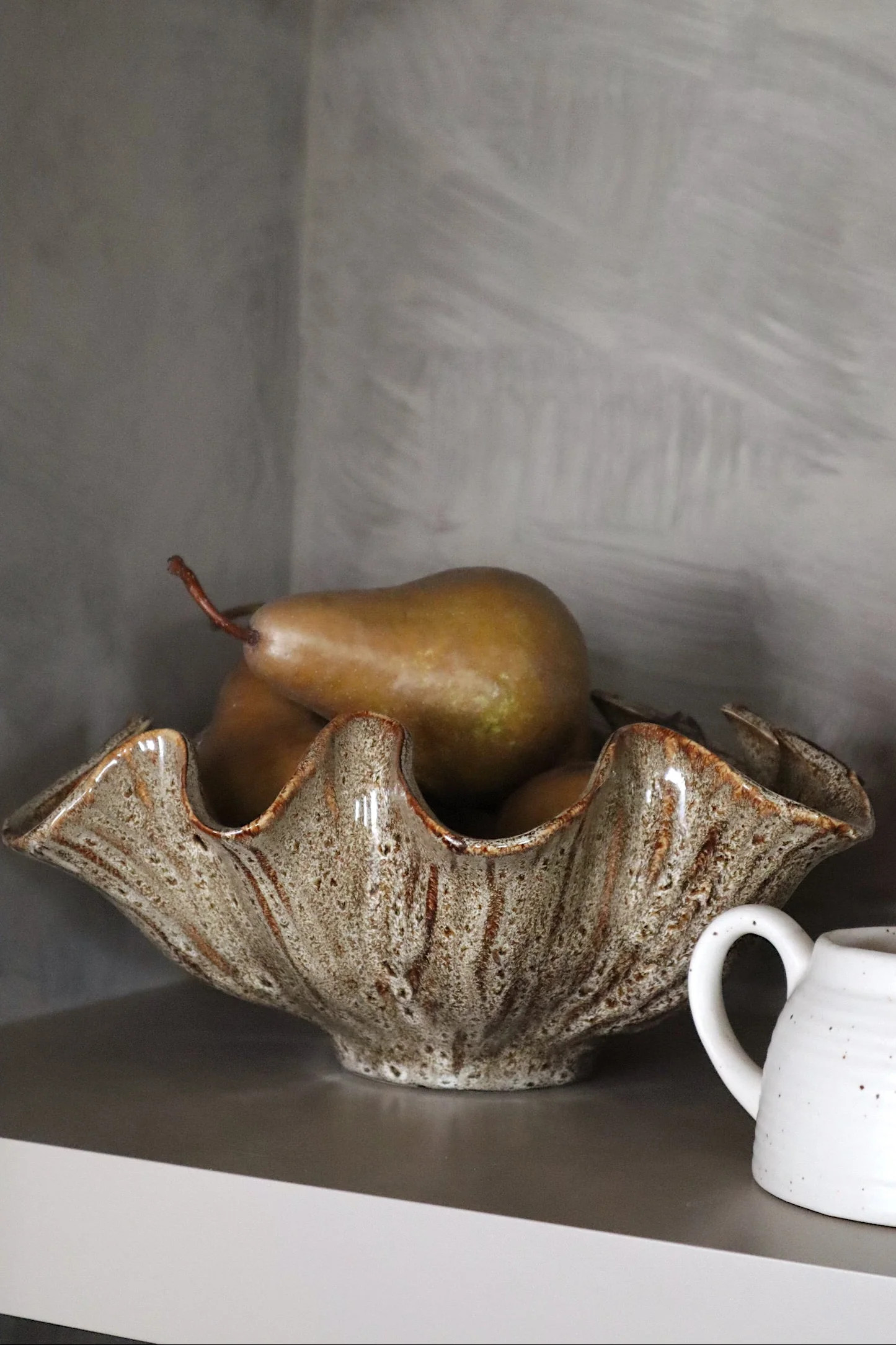 Glossy Wavy Bowl - 2 Sizes | THELIFESTYLEDCO