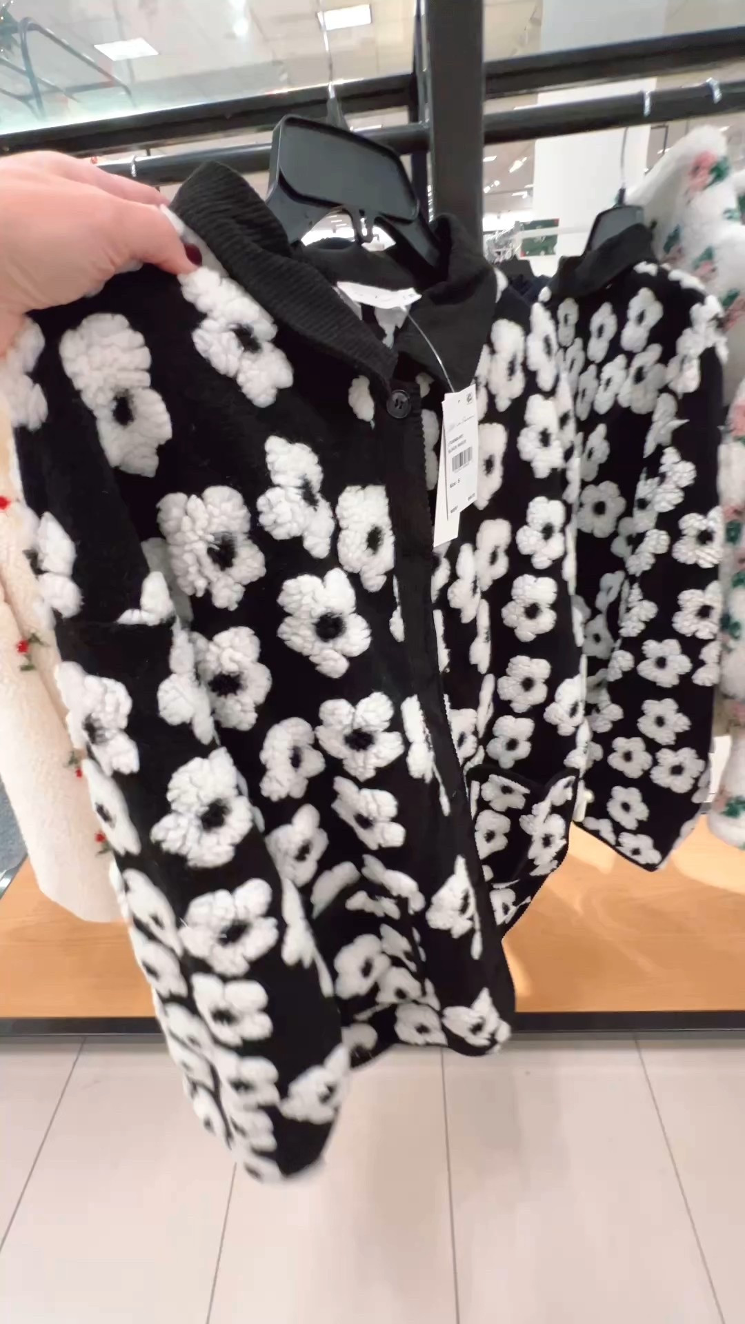 Gift guide:  Cozy, gift guide, gift guides, gifts for her, gift guide for her, gift ideas for her, gift ideas, holiday gifts, holiday gifting, holiday gift, holiday gift guide, gift guides, gift, gifts, holiday season, holiday gifts 2026

#LTKSeasonal #LTKFindsUnder100 #LTKOver40 #LTKfitnessgoals #LTKActive #LTKSaleAlert #LTKFindsUnder50 #LTKU #LTKMidsize #LTKTravel #LTKgrwm #LTKootd #LTKvlog