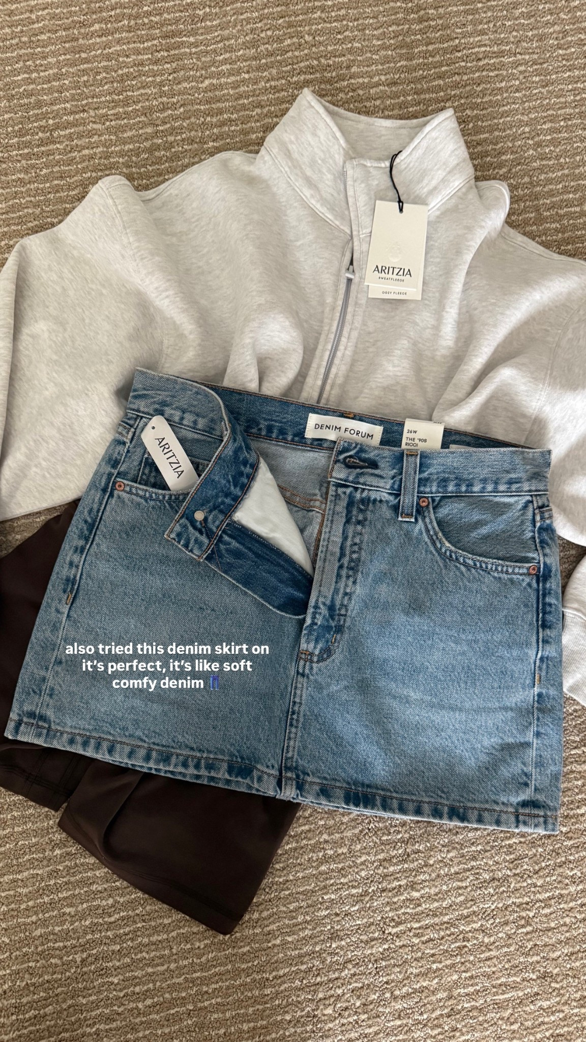 Aritzia denim shirt, did size 26

#LTKFindsUnder100 #LTKStyleTip
