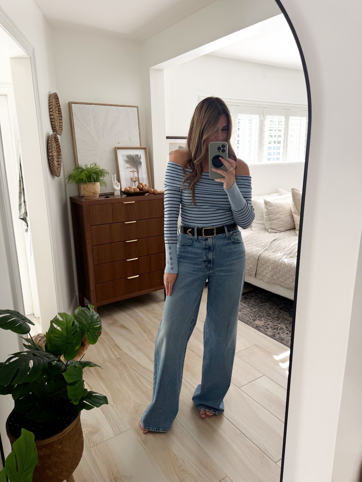 This baby blue sweater comes in more colors! It’s so comfy and love the buttons on the sleeves! I’m wearing a medium.

#LTKTall #LTKgrwm #LTKootd