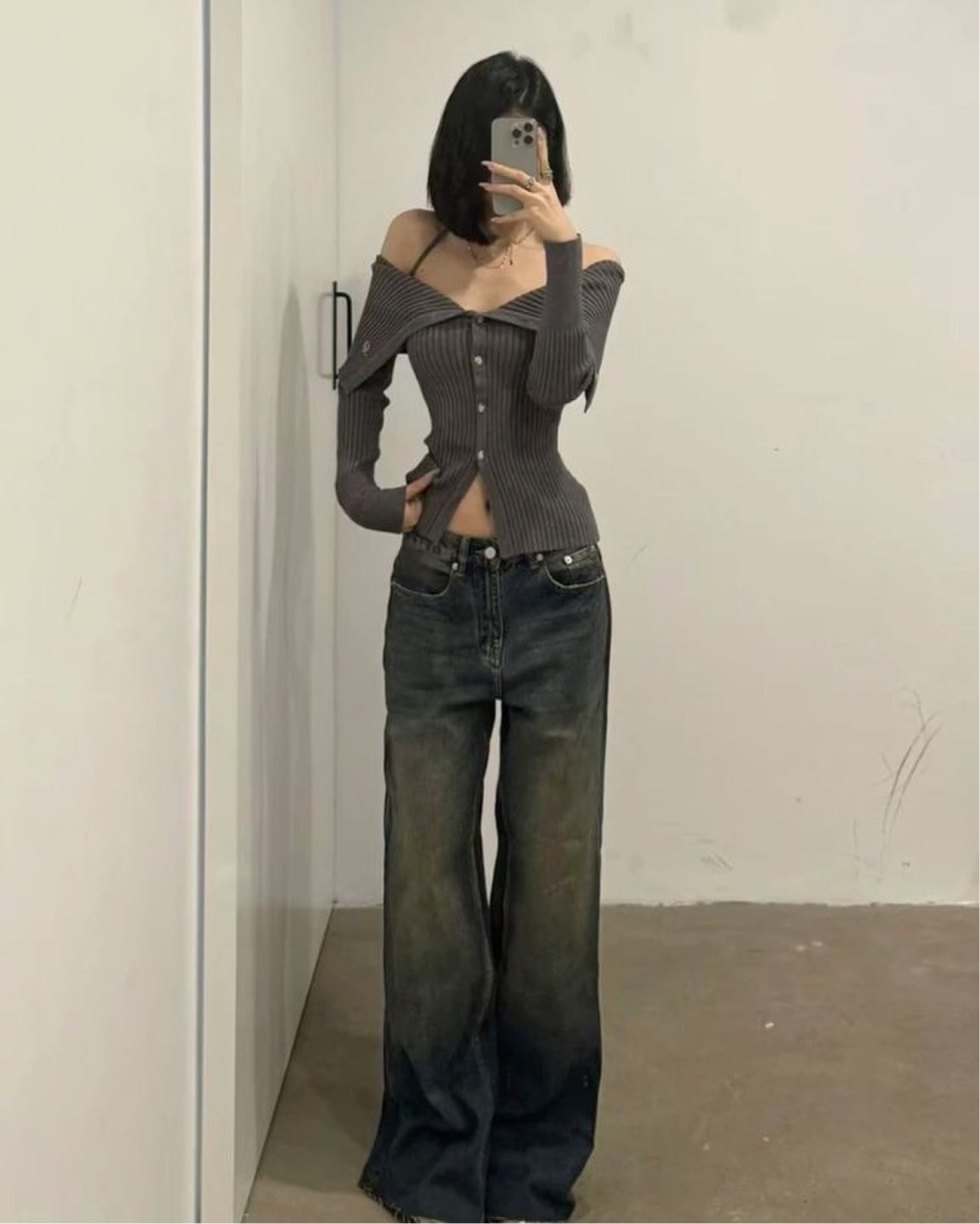 Acubi outfit inspo CODE: ELLI20 to save money at Lewkin