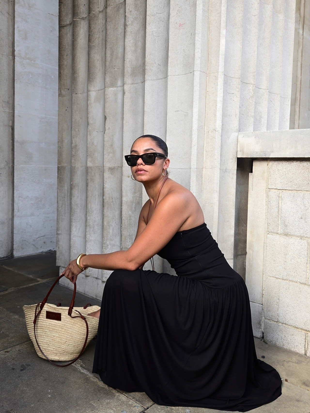 Golden hour street style 🖤