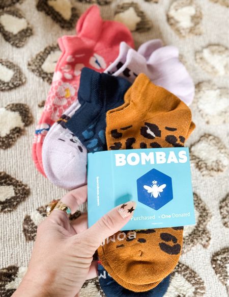 
One thing I definitely can’t live without are my @bombas socks🙌🏻 If you want socks that literally hug your foot and never slip these are them👌🏼 My whole family asks for these in their stocking every year because they are definitely a favorite🙌🏻 The best part is for every item sold, Bombas gives one to a person in need so you know your purchase is helping someone else who needs it most❤️ Simply like this post and comment “Link” below and I’ll send the details your way👌🏼
Use code LOVELY20 fir a special discount🙌🏻
#giftideas #stockingstuffers #bestsocks #favoritesocks #bombas #ad

#LTKGiftGuide #LTKHoliday #LTKSeasonal