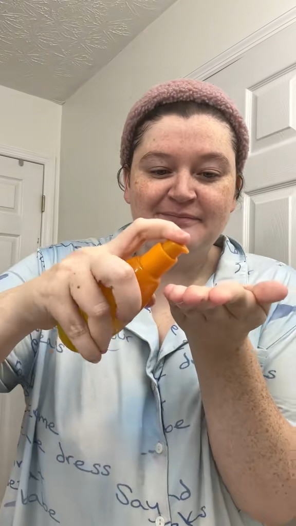My super simple night time skin care 🧼🫧🧴 I have super sensitive skin and allof these products do great for me!

Everyone's skin is different and different routines work for different people! 



#LTKgrwm #LTKselfcare #LTKBeauty