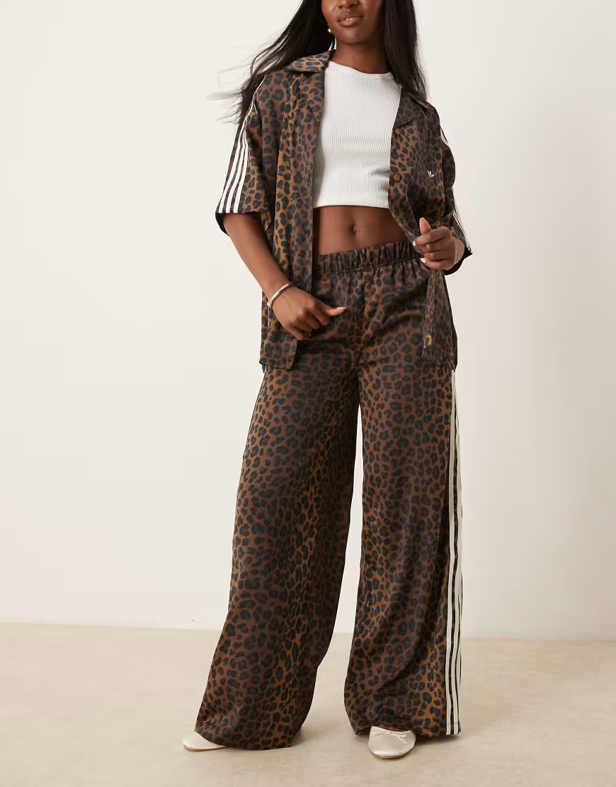 adidas Originals Adibreak track pants in leopard print-Brown | ASOS (Global)