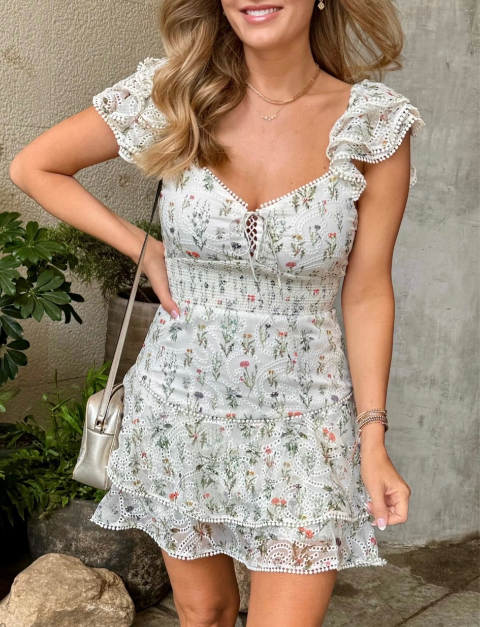 Currently one of my favorite dresses is on 50% off sale. I cannot believe it. I'm wearing a size 6. This dress is so pretty and fits like love.

#LTKBacktoSchool #LTKSaleAlert #LTKOver40