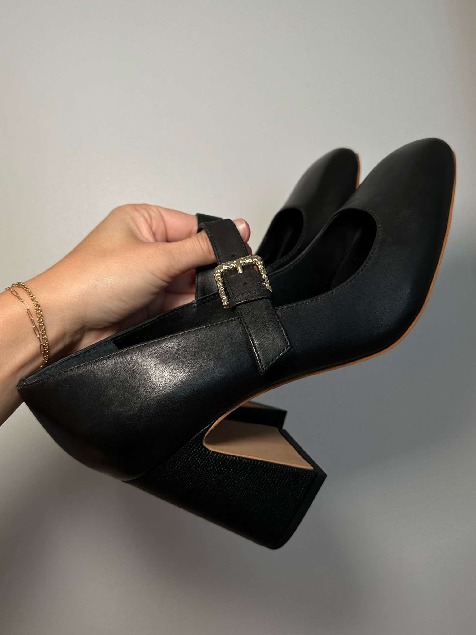 True to size 

#LTKshoecrush #LTKunder100 #LTKSeasonal