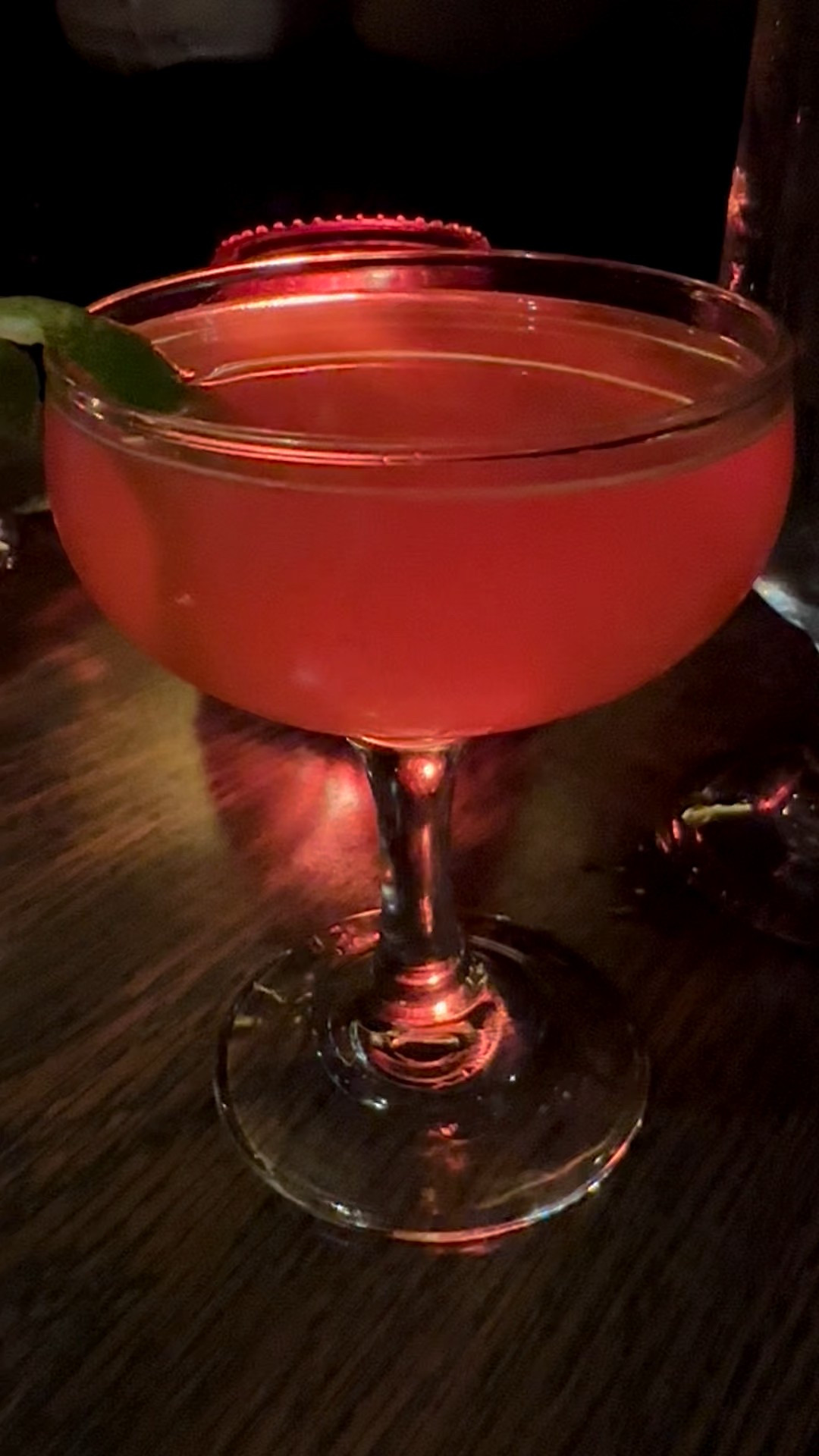 Getting ready for NYE? Raise a glass in style. 🥂


#wineglasses #Barware #Drinkware #NYEReady #CheersToStyle #EntertainingEssentials #HomeBar #PartyPrep

#LTKHoliday #LTKHome #LTKGiftGuide