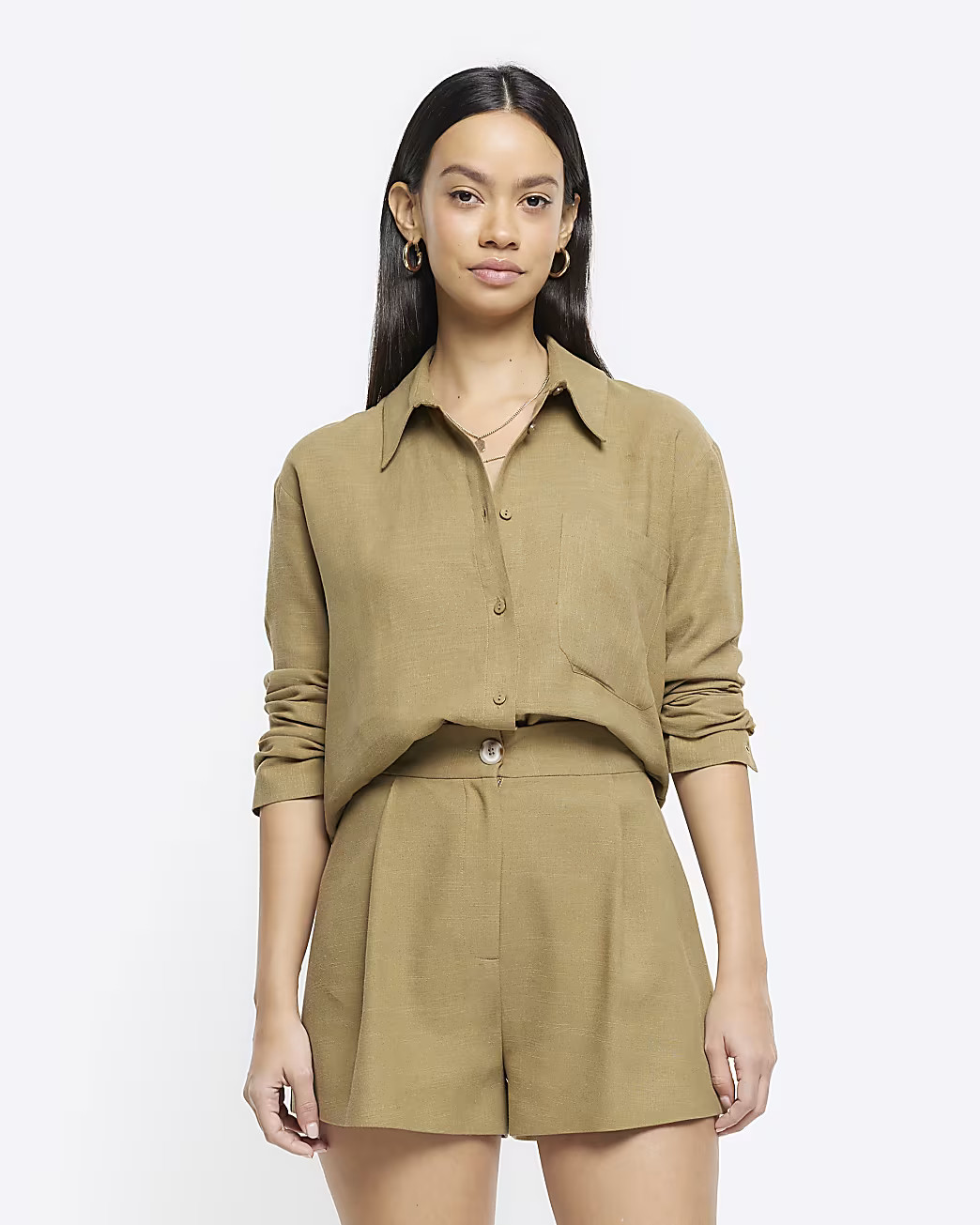 Khaki linen blend high waisted shorts | River Island (US)
