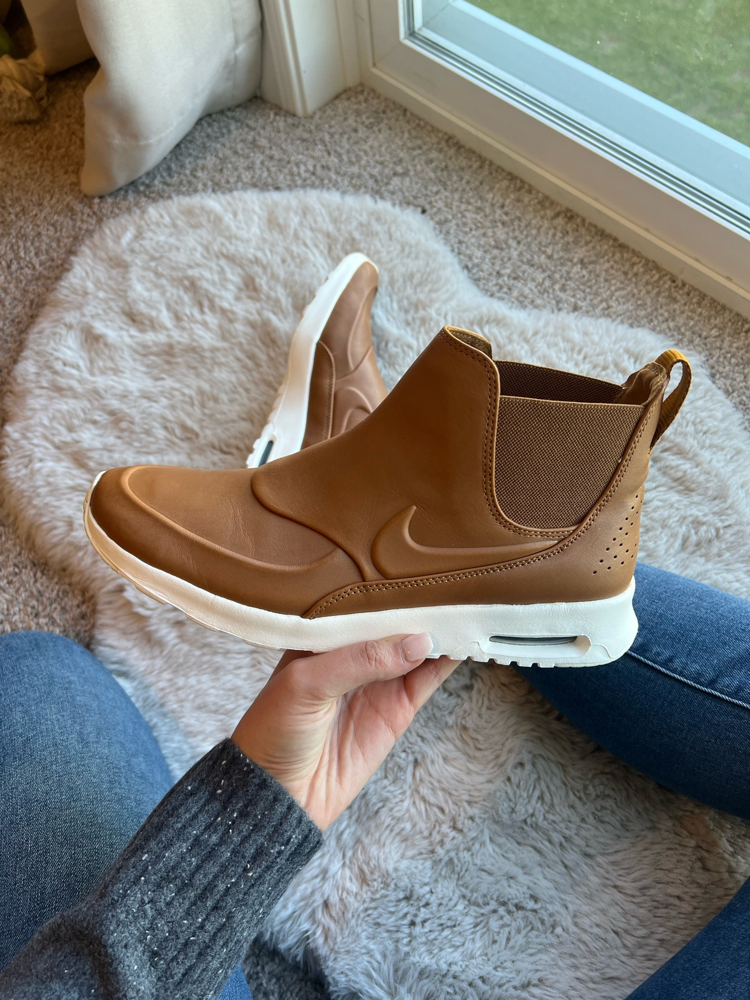 The cutest tennis shoe / bootie combo for fall! Fit true to size plus they are very comfy. Great gift idea for the fitness lover in your life. 

Nike, sneakers, leather sneakers, gift idea, gift guide, fitness gift guide, tween gift idea, teen gift idea, college gift idea 



#LTKHoliday #LTKshoecrush #LTKSeasonal