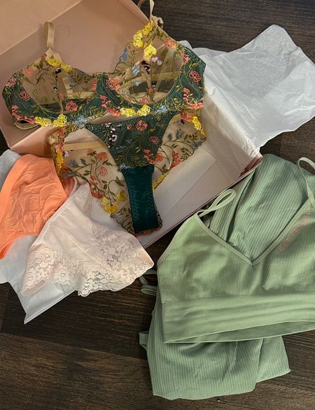 Everything I got in my spring box from frisky britches 🤍 love my monthly deliveries!! It’s so easy and convenient. I linked the large box (the one I got), but also linked some similar boxes if you want something a little different <3

#LTKSeasonal #LTKGiftGuide #LTKstyletip