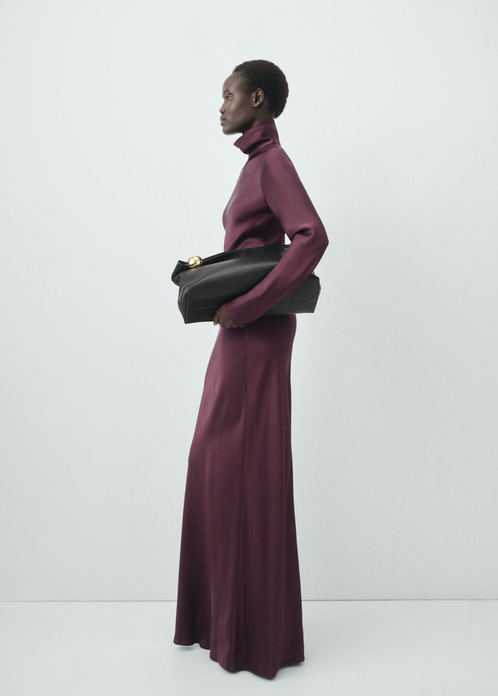 Satin high-neck dress burgundy - Woman - 8 - MANGO | Mango (US/MX/AU)