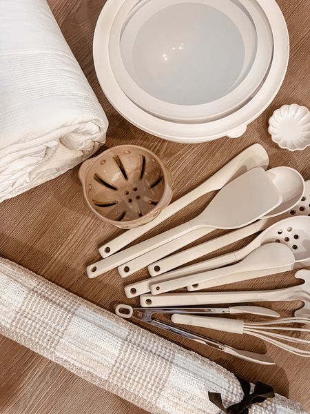 Neutral Kitchen essentials 

#target #neutraldecor #neutralkitchen 

#LTKxTarget #LTKhome #LTKfindsunder50