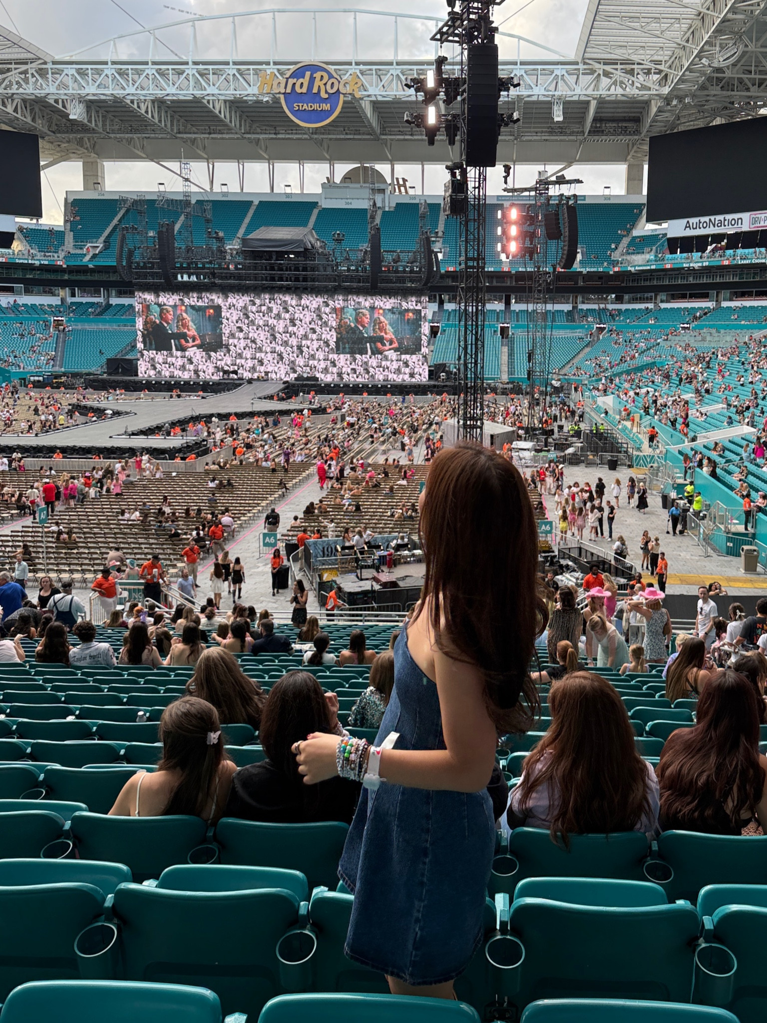 Eras tour outfit for Miami! Such a cute denim mini dress that was also super comfortable!

Eras tour, denim dress, mini dress, eras tour outfit ideas, cowboy boots

#LTKFindsUnder100 #LTKStyleTip #LTKShoeCrush