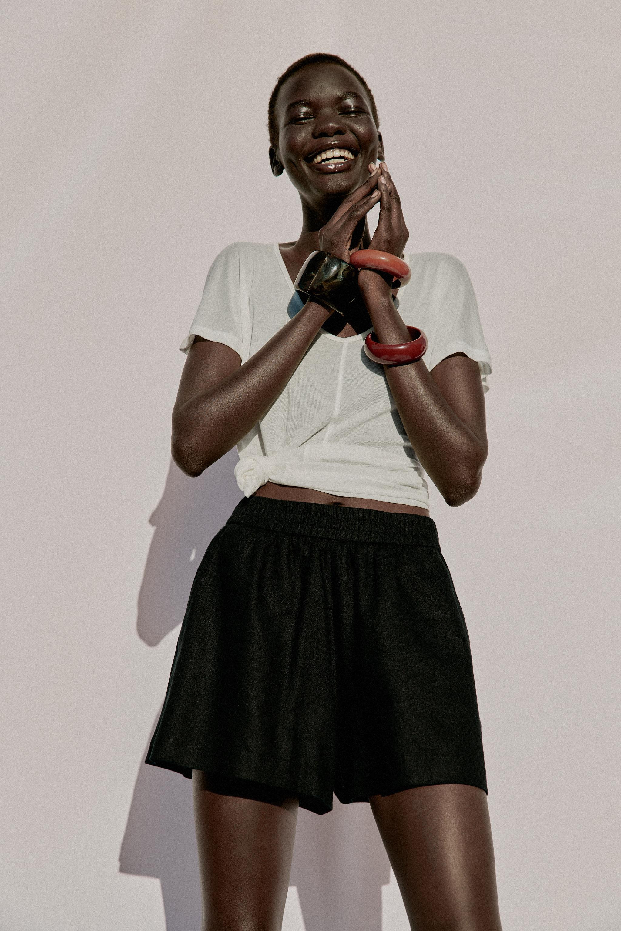 LINEN SHORTS WITH ELASTIC WAIST | Zara US