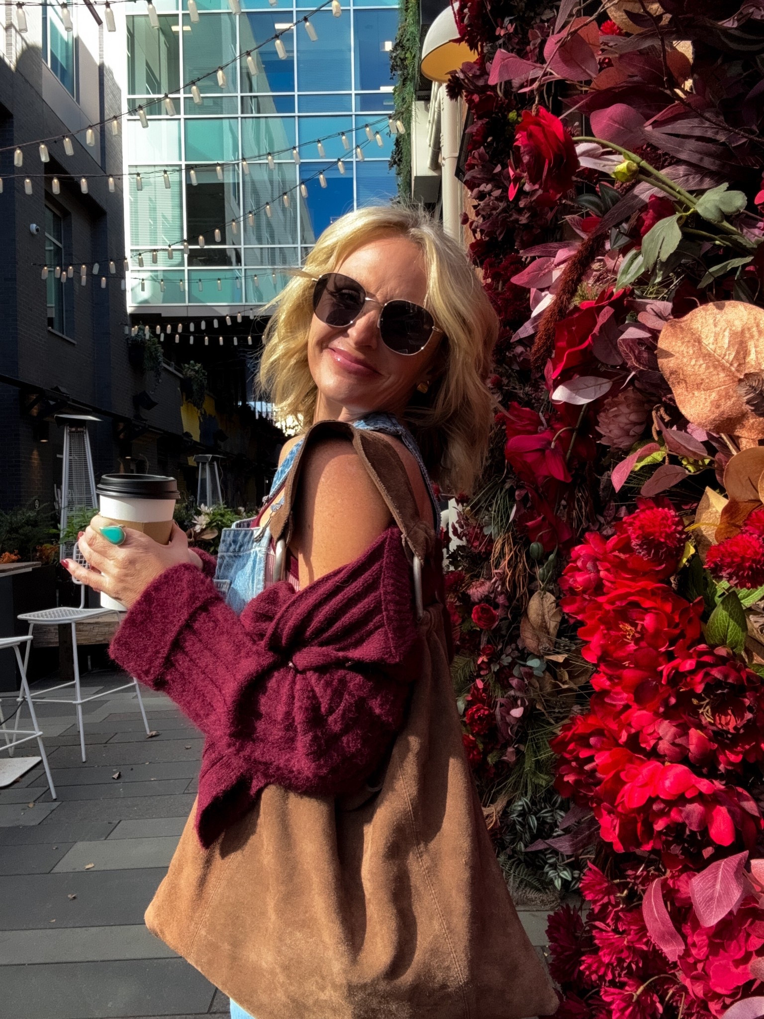 My go to sunnies 🕶️ QUAY

sunglasses | Target 🎯 | Free People | fall fashion | boho fashion | casual fashion | mom style | affordable fashion | Amazon 



#LTKItBag #LTKGiftGuide #LTKFindsUnder50