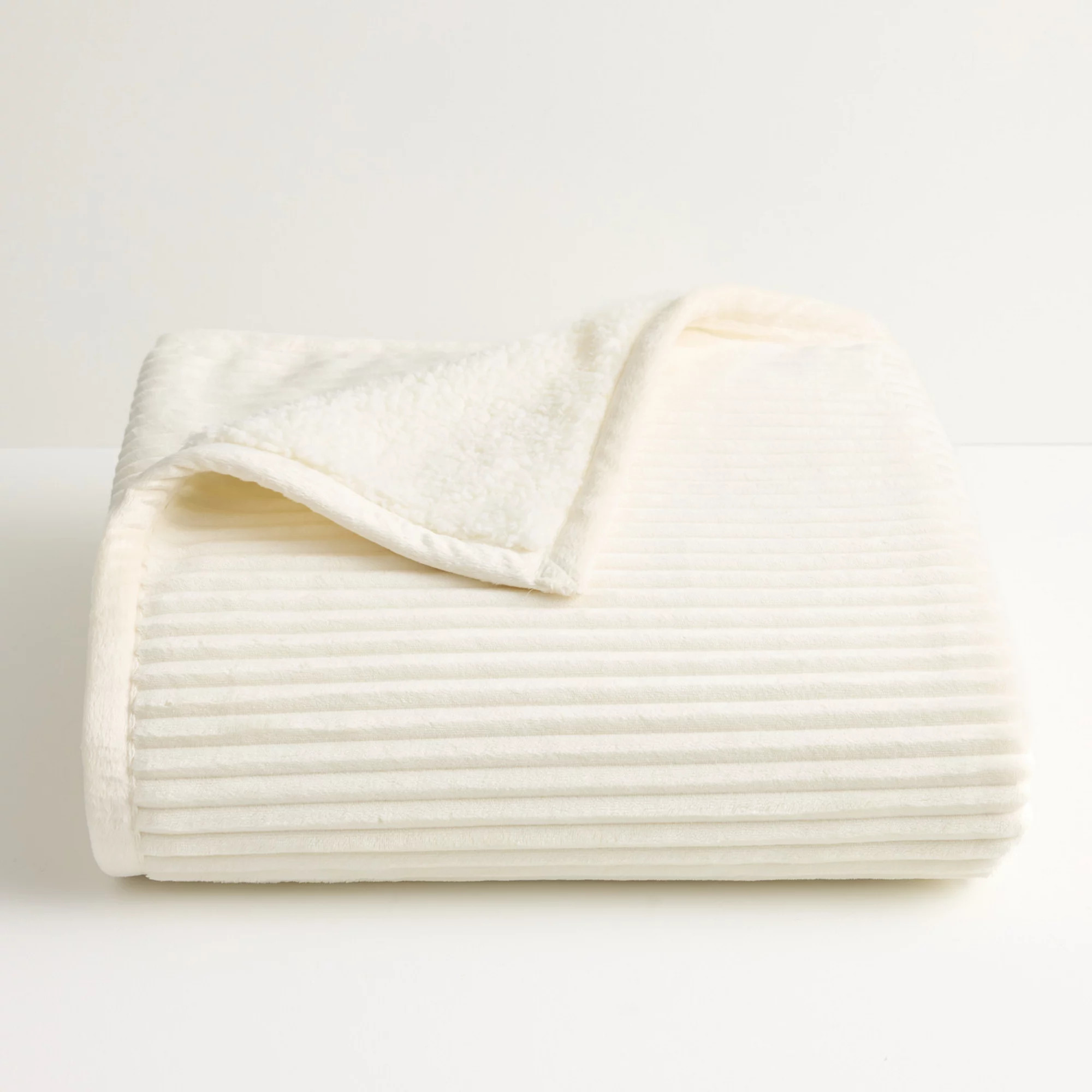 Cuddl Duds® Solid Sherpa Throw Blanket | Kohl's
