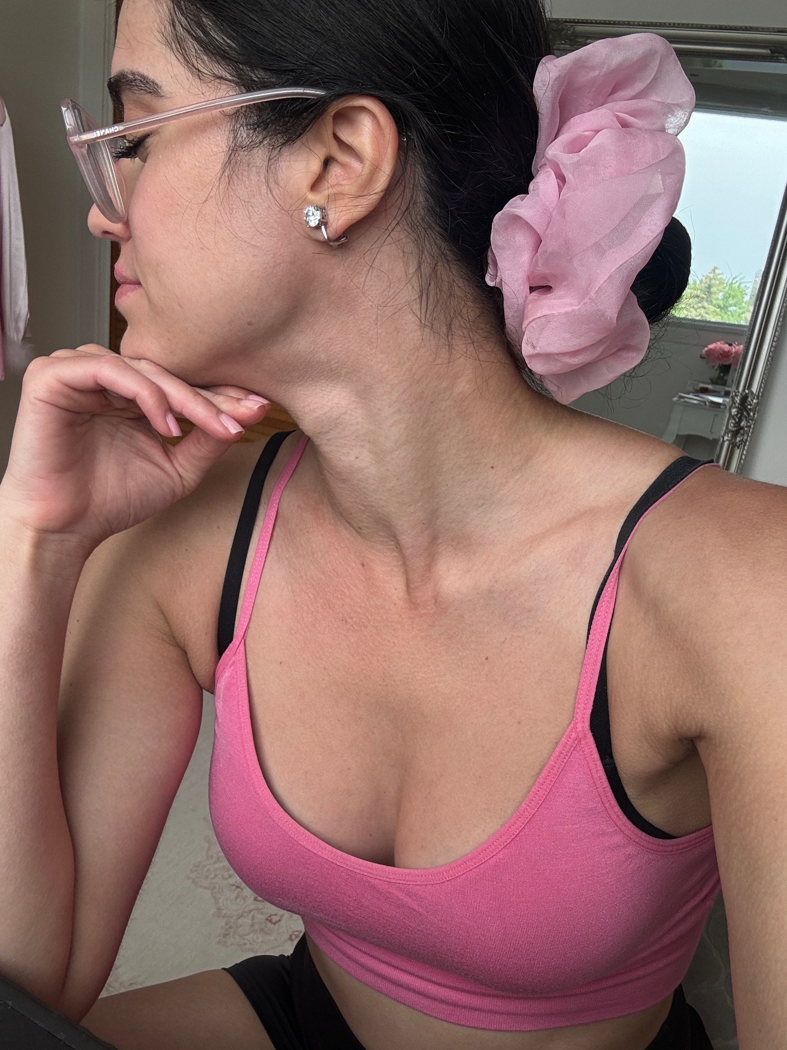 Easy and cute summer hairstyle 🌸
I just put my hair in a bun secure it with an elastic bobby pins or a small hair clip and then add my oversized scrunchie.

summer hair inspo 
Summer hairstyle 
Summer updo
Easy summer hairstyles  #LTKSeasonal 


#LTKbeauty #LTKsummer #LTKstyletip