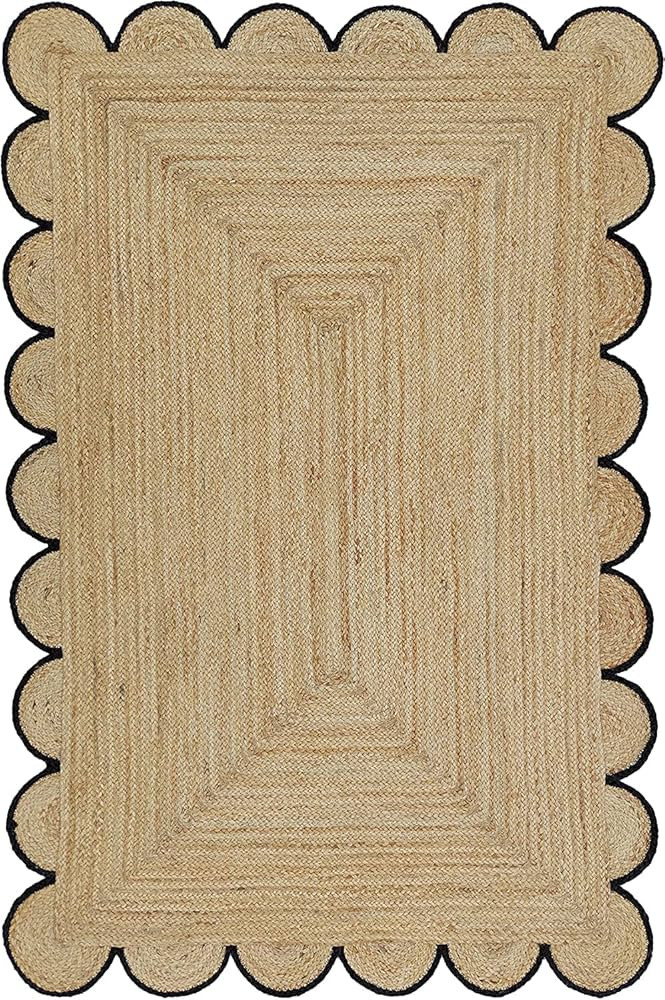 Black Scalloped Rug | Amazon (US)