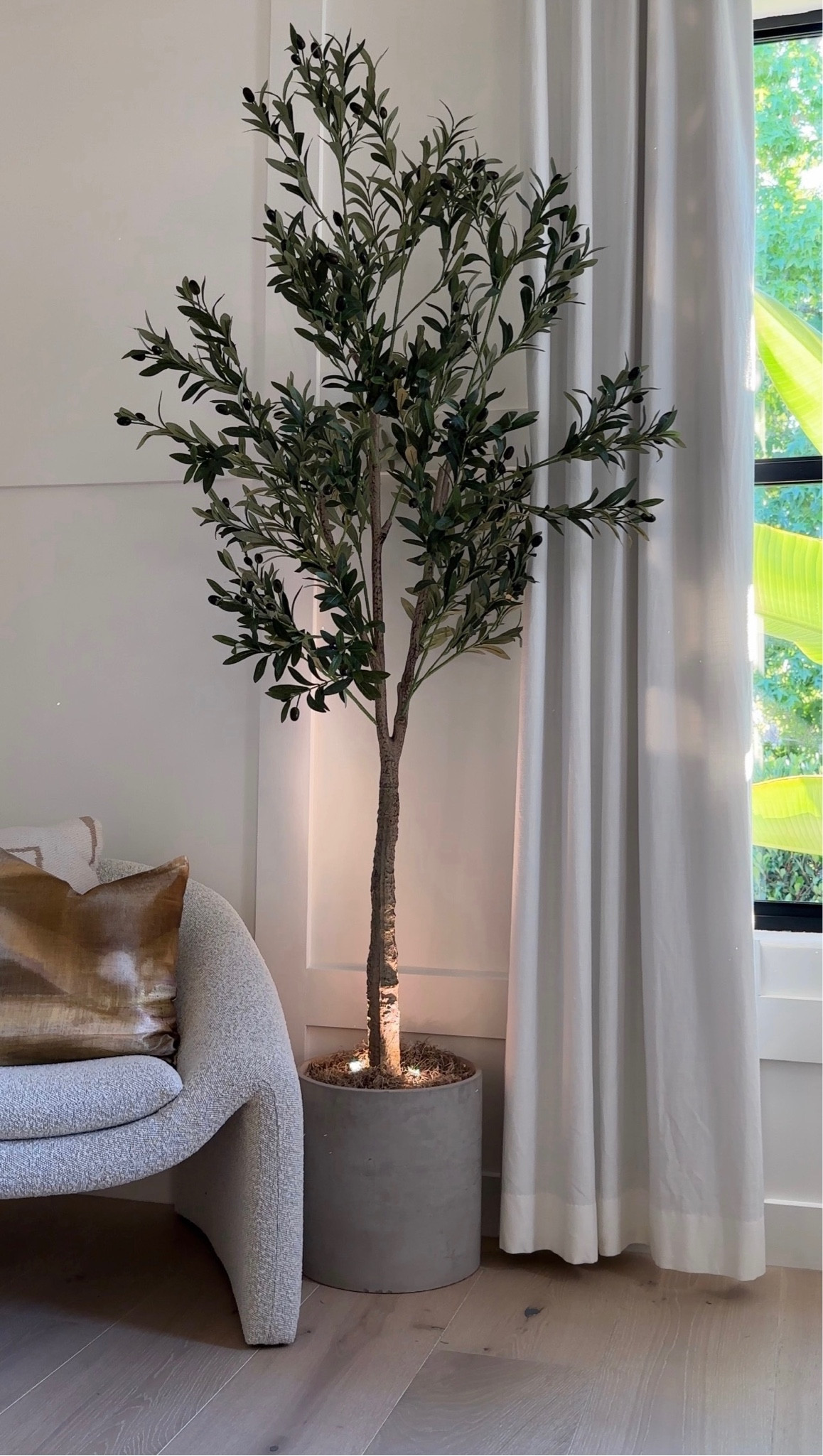 Hiiii gorgeous girl!!!! Add instant ambiance to any room with these affordable spotlights!!!! 💡✨ Linking the lights and more!!! The chair and gold pillow aren’t linkable and the grey planter pot is selling fast but happy to provide other options!!! Love and appreciate youuu pretty sis!!! Have a wonderful day!!! Xoxo!!! 💖

#LTKunder100 #LTKxNSale #LTKhome