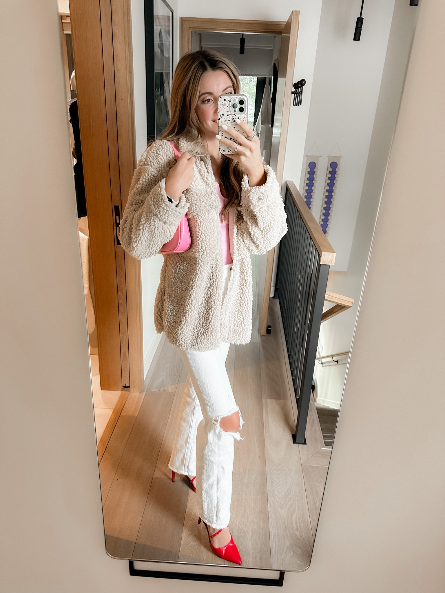 Tahoe | Cozy Fashion | Oversized Coat | Abercrombie Jeans | Winter Outfit | Pink Style

#LTKSeasonal #LTKstyletip #LTKunder100