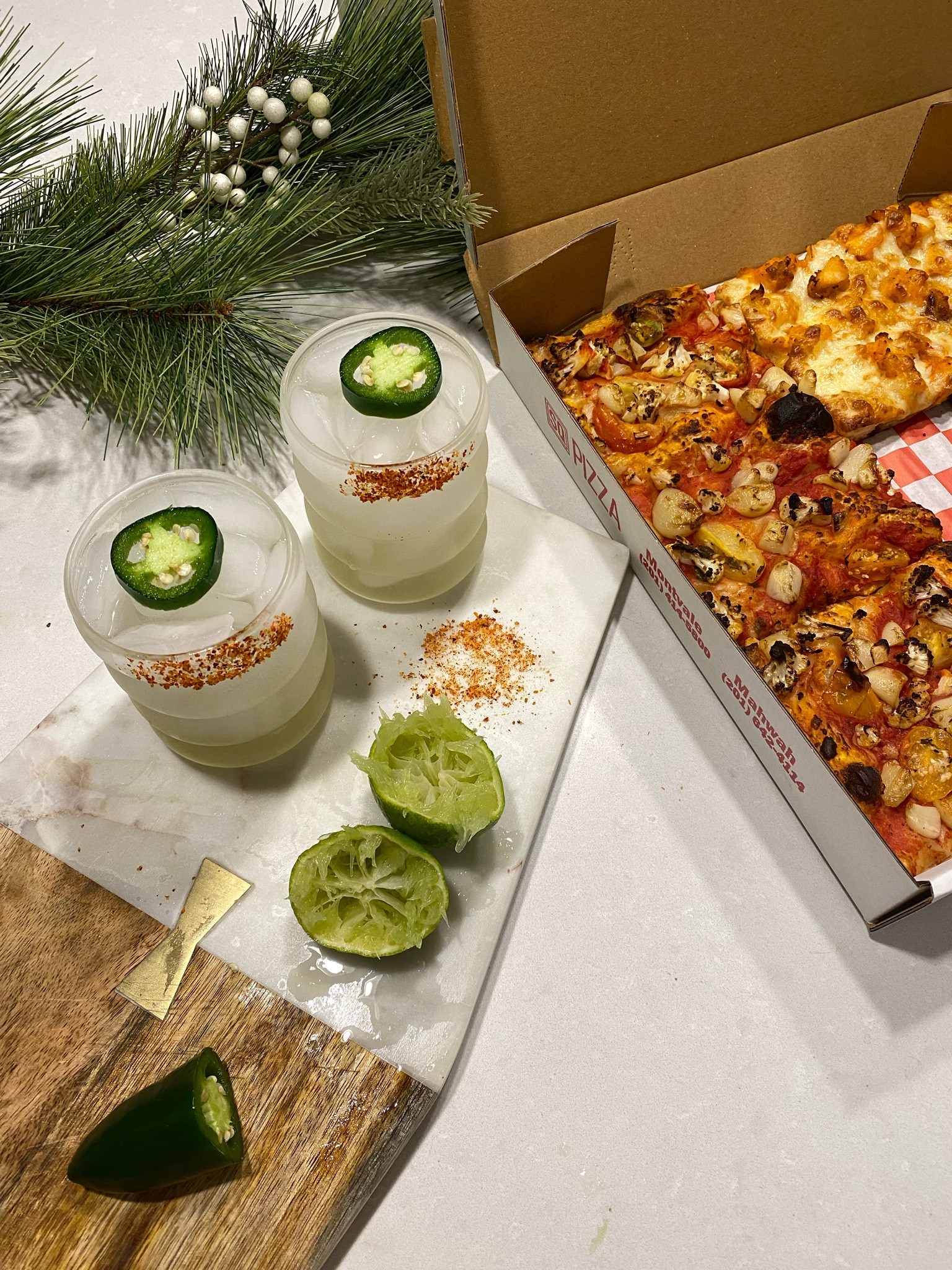 Dry January calls for a spicy mockarita 🌶️ 

DM on IG for recipe 🤍



#LTKfindsunder50 #LTKparties #LTKhome