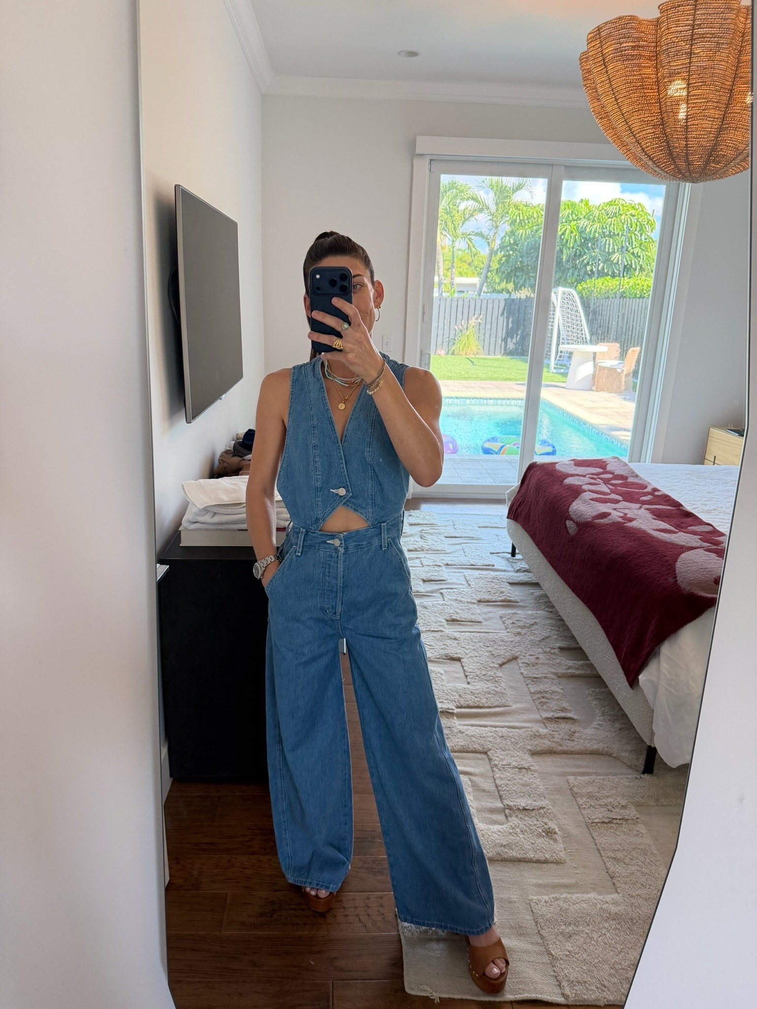 My new fave denim 💙

#LTKParties #LTKPetite