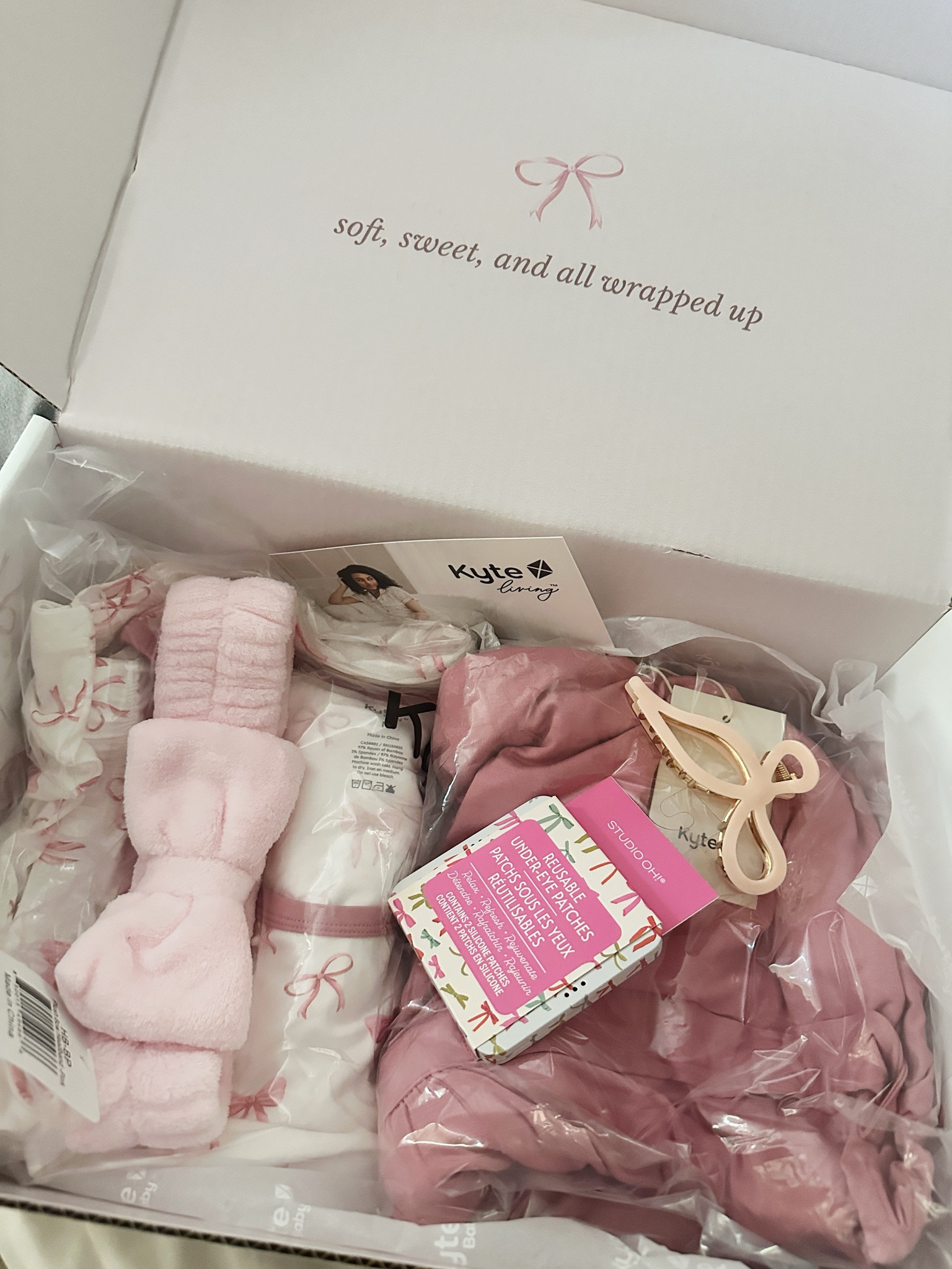 New mom necessities 

#LTKBump #LTKFindsUnder100 #LTKBaby