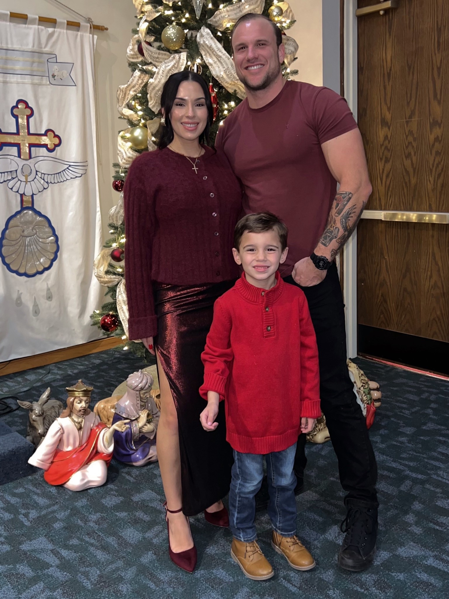 Merry Christmas! 🎄❤️

#LTKHoliday #LTKSeasonal #LTKFindsUnder50