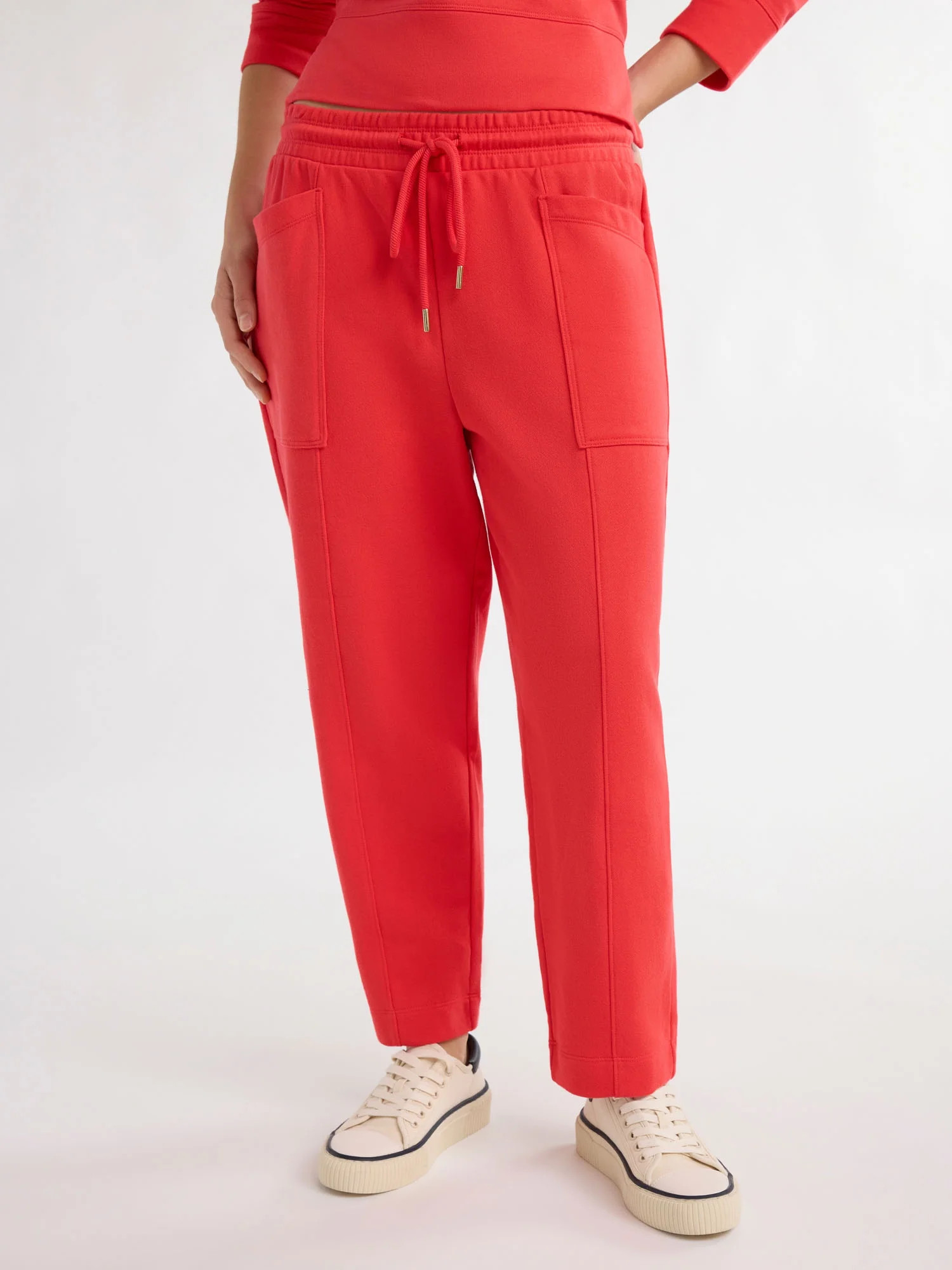 Free Assembly Women's and Women's Plus French Terry Cloth Sweatpants with Patch Pockets, 24.5" In... | Walmart (US)