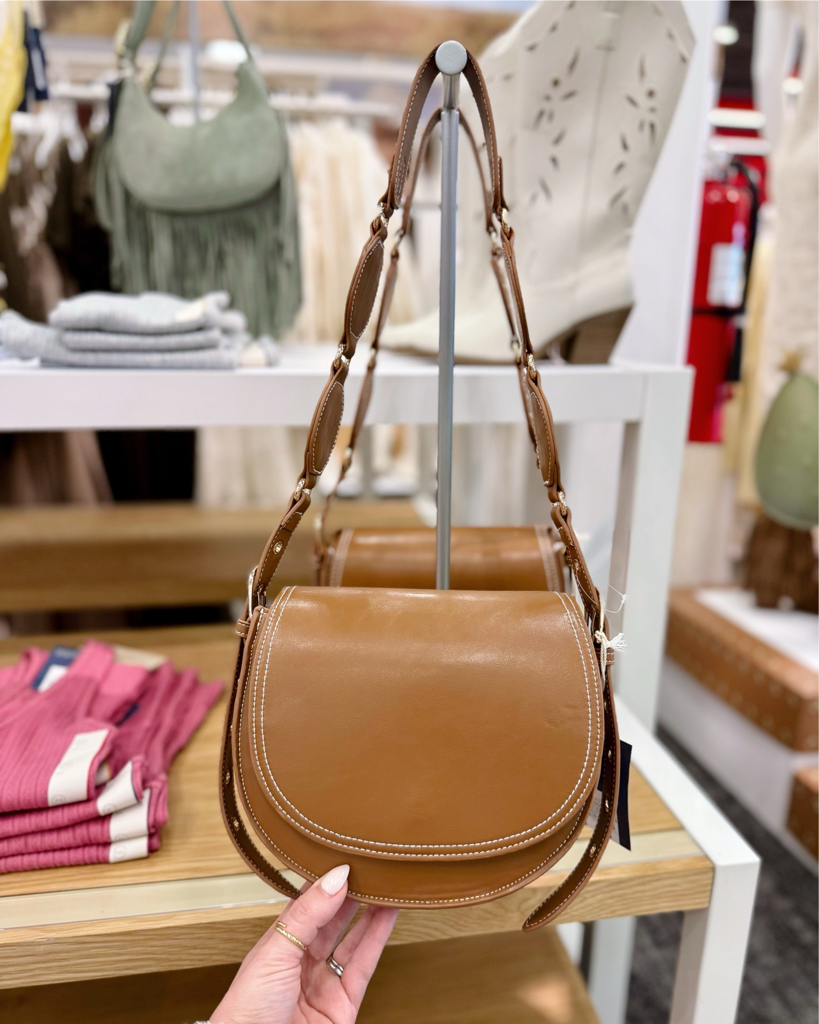 The bags at Target right now are STUNNING!! The details? Unreal. The colors? SO good. From bold statement pieces to every day bags with soft neutrals + fun textures, they have it ALL 👏🏼👏🏼😍

#LTKSeasonal #LTKootd #LTKTravel