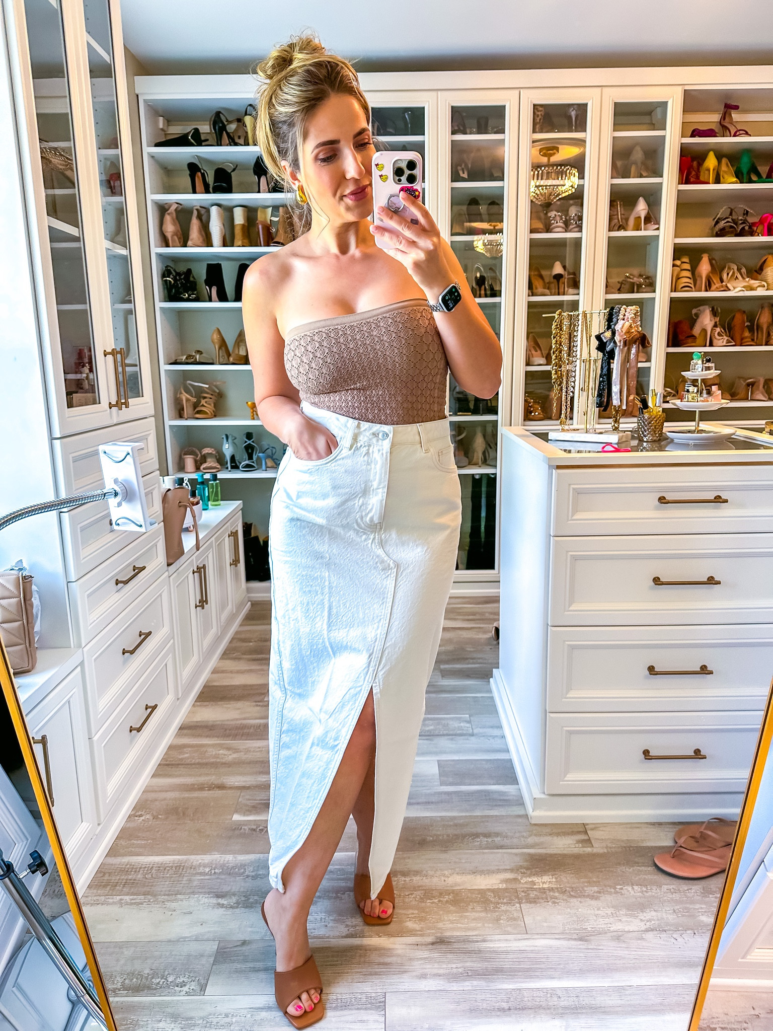 Completely obsessed with this long denim skirt trend. One of the best ones I’ve found!  True to size, wearing a M and I’m a size 6! 

#LTKunder100 #LTKfit #LTKcurves