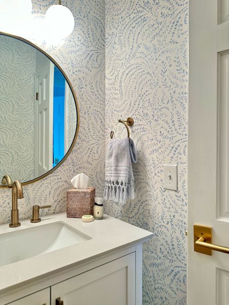 Powder Room = powder blue 💁🏼‍♀️ #powderroom #guestbath #bathroomdecor #bathroomremodel

#LTKhome