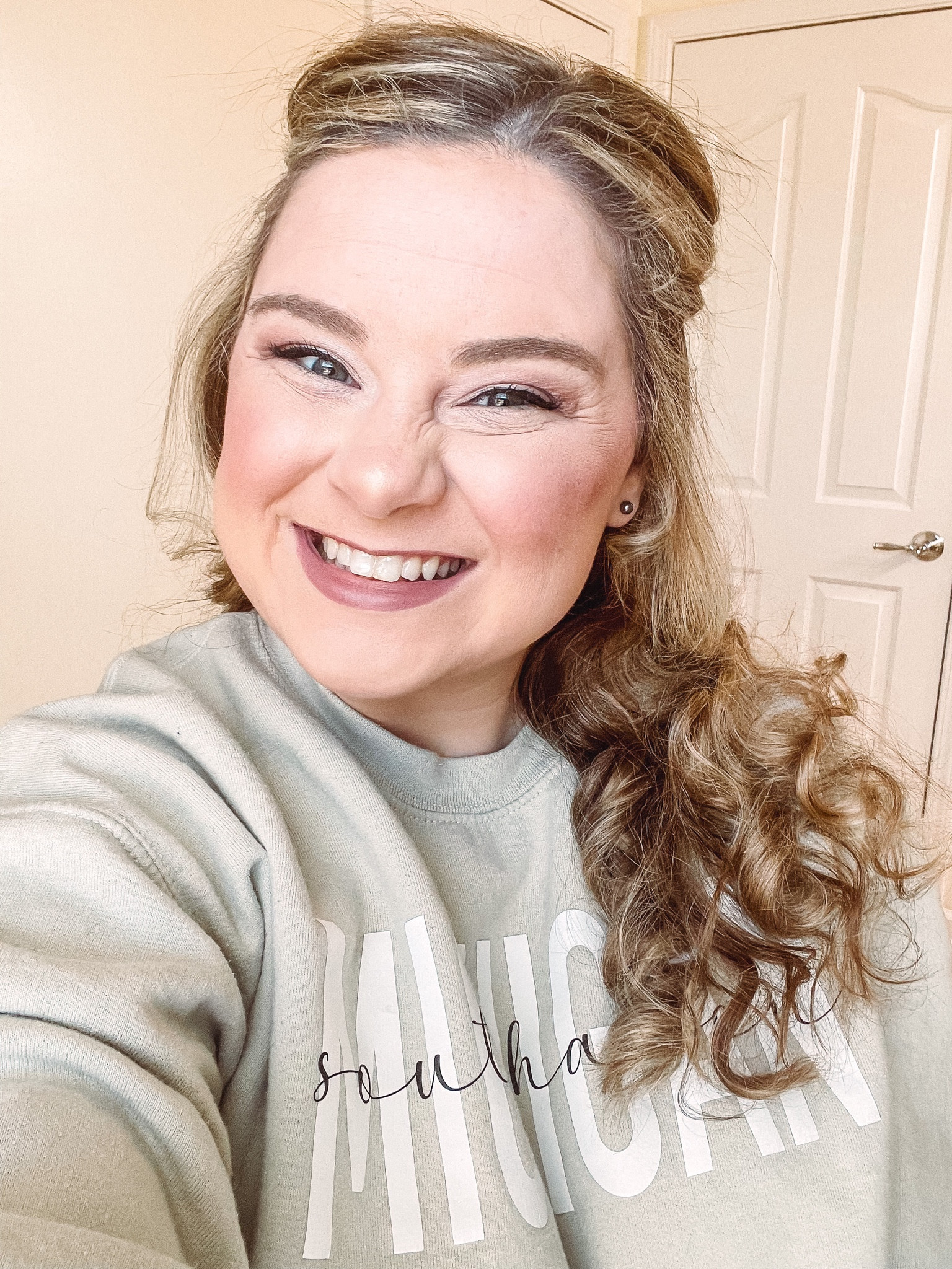 Happy Sunday! ☀️

#LTKfindsunder50 #LTKmidsize #LTKbeauty