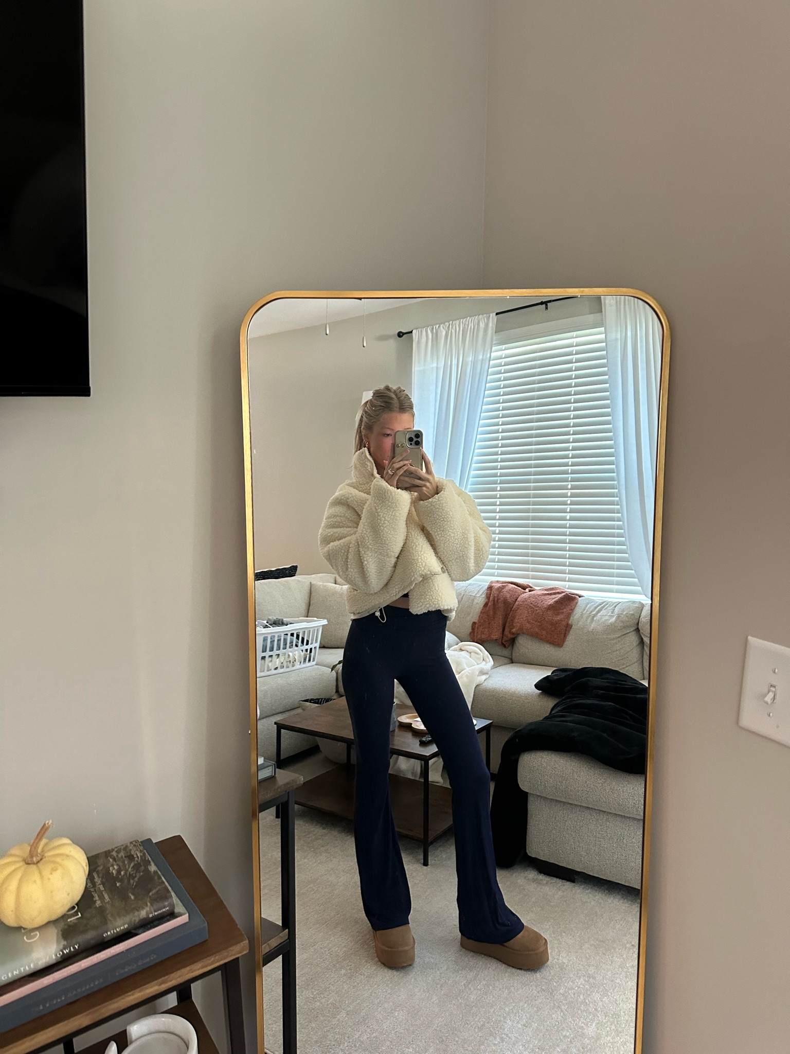 love this two piece set from amazon! paired with a cropped fleece & boots 

#LTKStyleTip #LTKSeasonal #LTKShoeCrush