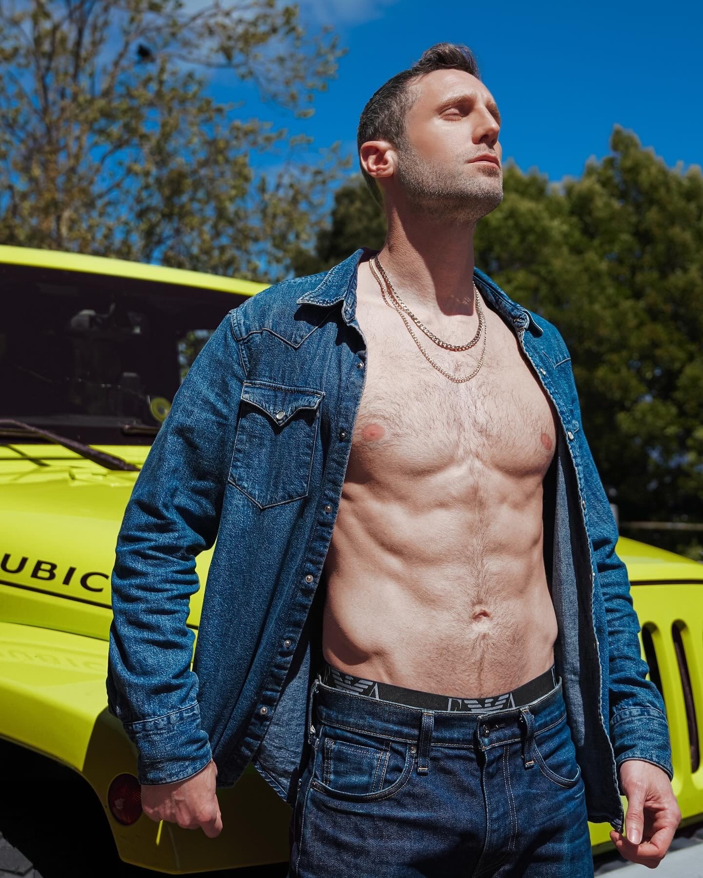 No fr love going all out on the @Levi's 



#LTKActive #LTKfitnessgoals #LTKMens