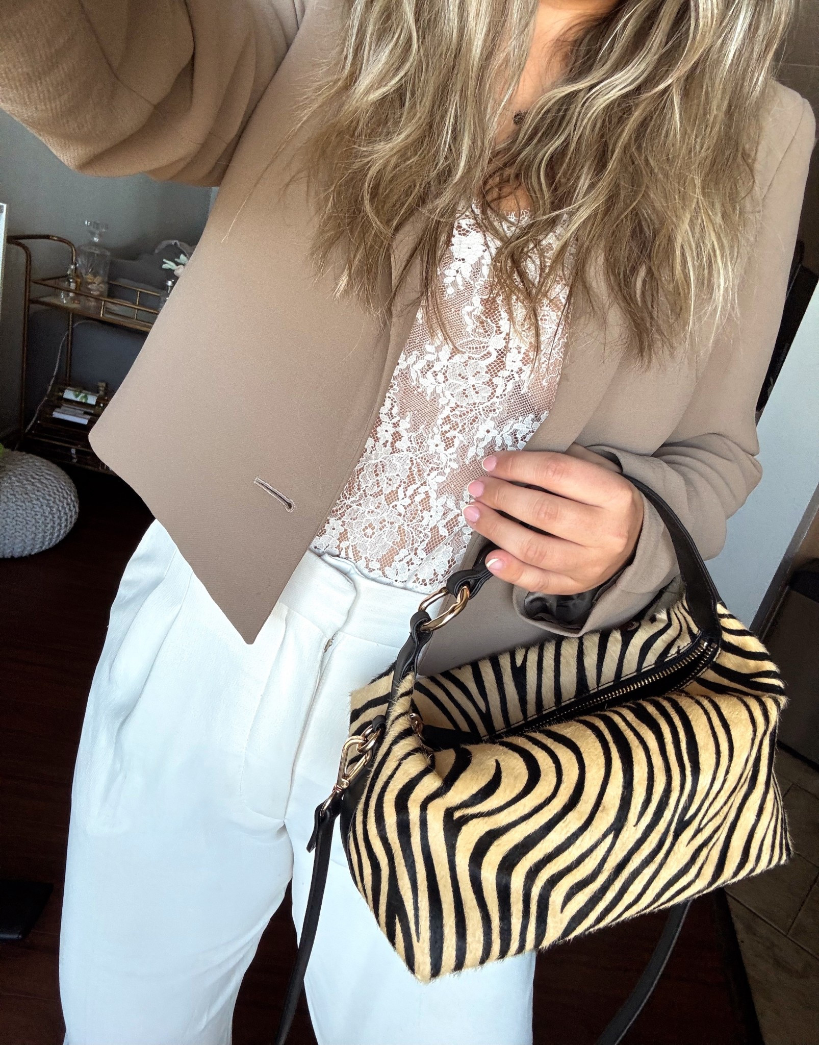 🦓🌼✨ spring is in the air #hm #aritzia #lace #lacetop #springtrends #canada #springstyle 

#LTKstyletip #LTKworkwear #LTKcanada