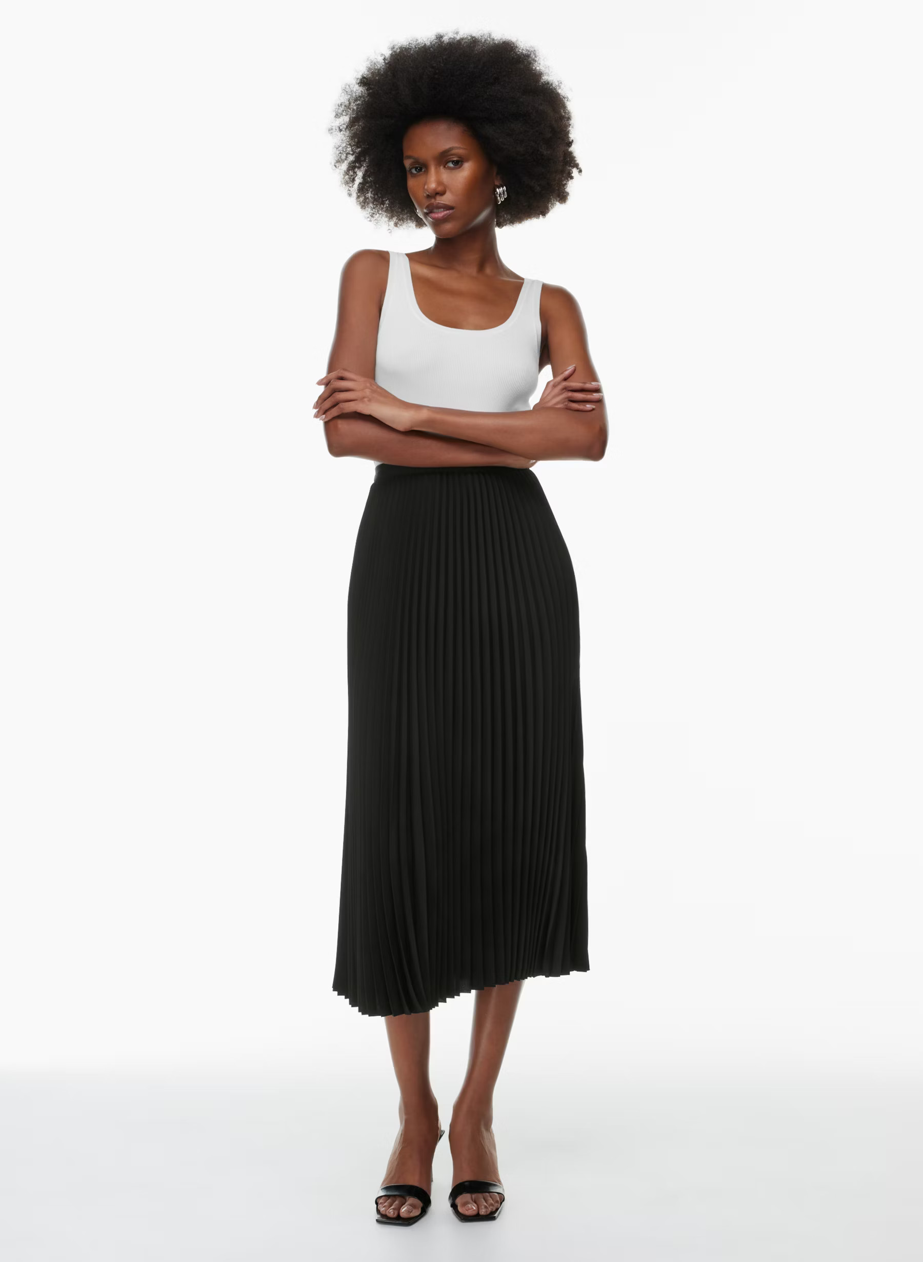 ACCLAIM SKIRT | Aritzia