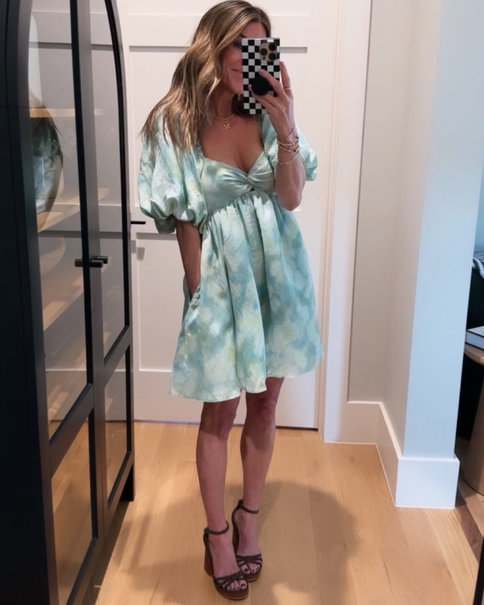 This Target dress is PRECIOUS! So great for spring! Wearing xs. 




#LTKstyletip #LTKunder50 #LTKtravel