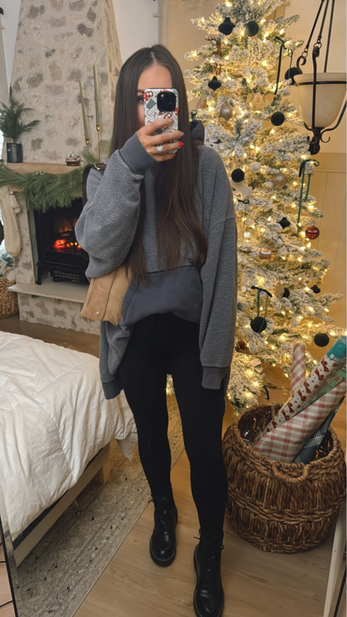 Linking similar hoodies since I can’t find this on @Freepeople’s website! (This was a favorite find years ago- their “Oversized Kangaroo Hoodie”) I have seen some online / poshmark or other second hand shops! 

Similar links below! 

Oversized hoodie / cozy outfits / cozy style / casual cozy

#LTKstyletip #LTKSeasonal