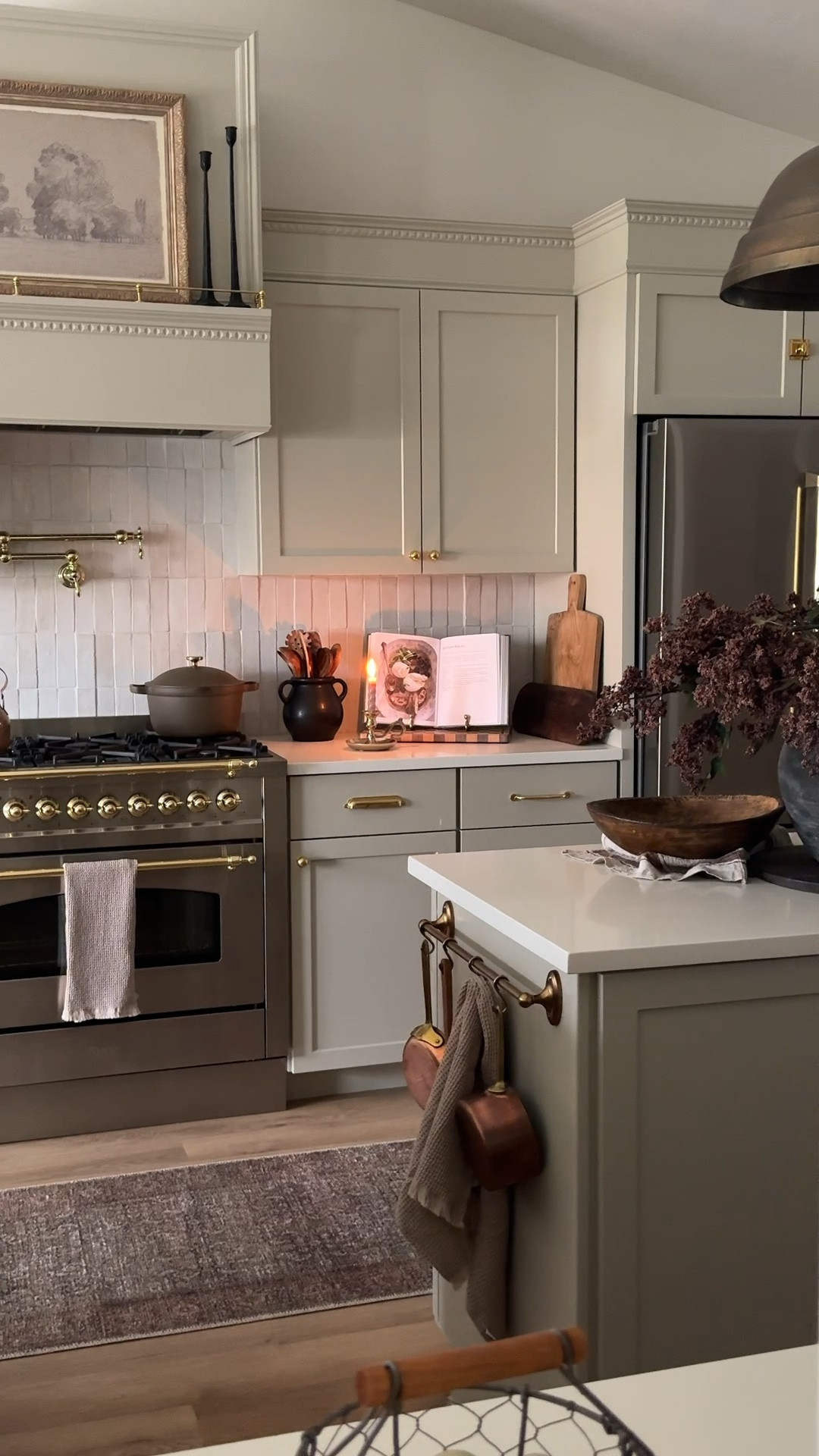 Wayfair kitchen renovation! Easy DIYs to spruce up your space.

@wayfair
#Ad
#Wayfair 
#WayfairPartner

#LTKHome #LTKSaleAlert