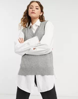 New Look v neck knitted vest in grey | ASOS (Global)